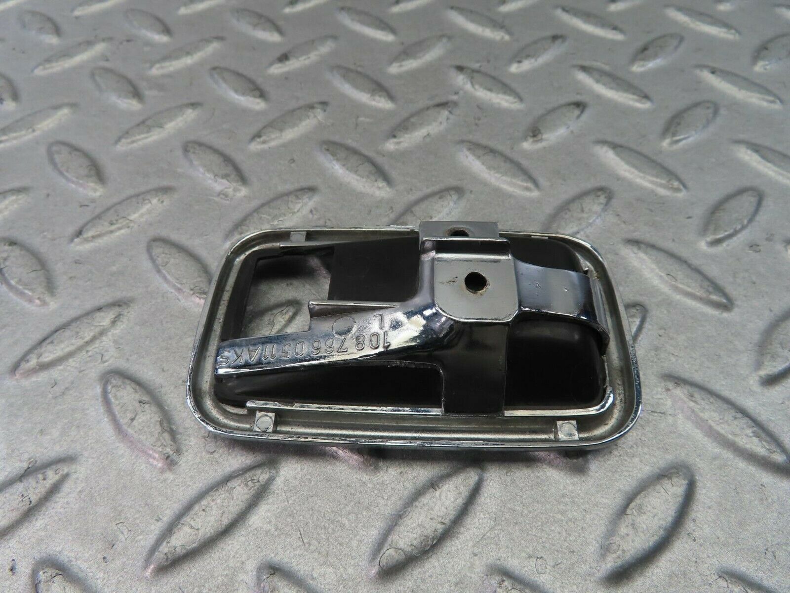 8658 Mercedes-Benz W108 Chrome Frame For Door Opener Left 1087660511