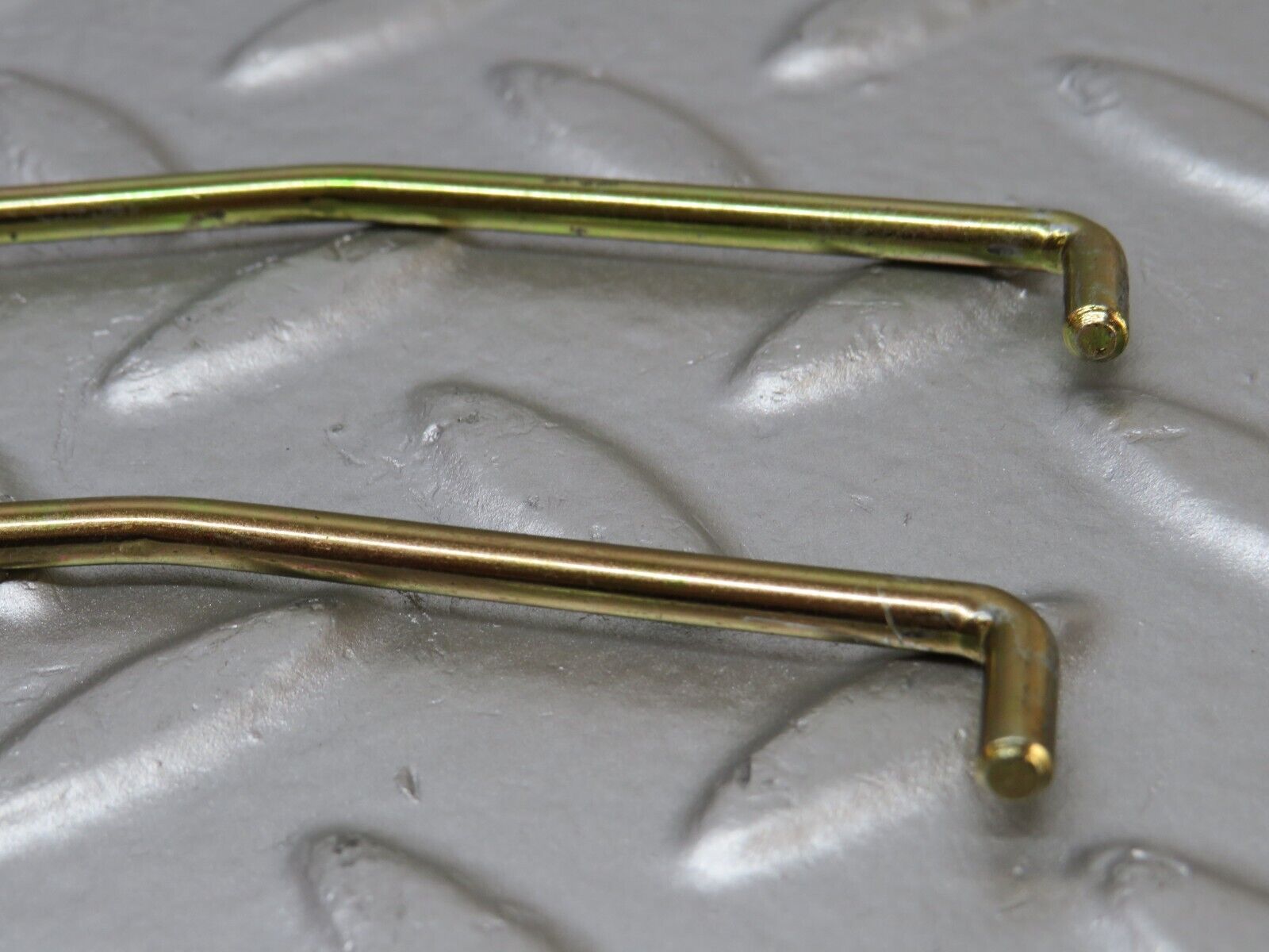 33899 Mercedes-Benz W124 260E Front Door Lock Knob Pair