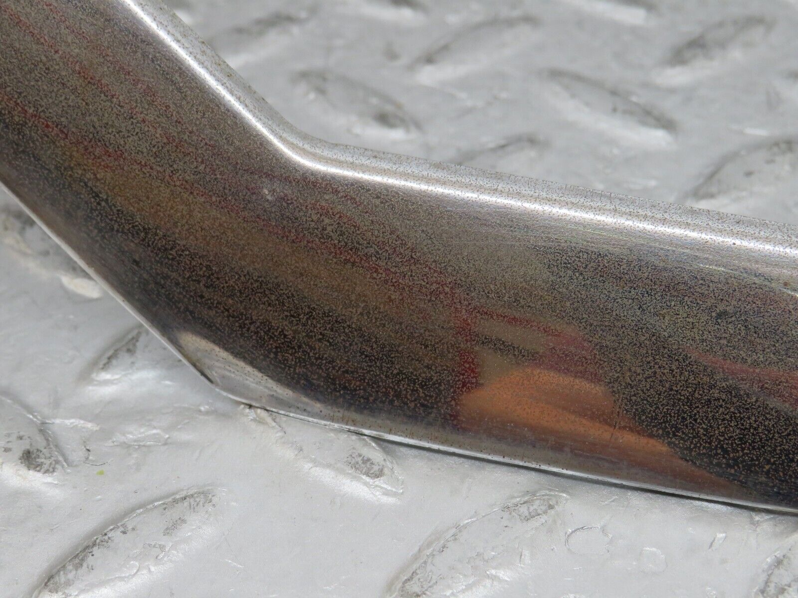 35752 Mercedes-Benz W108 Headlight Chrome Frame