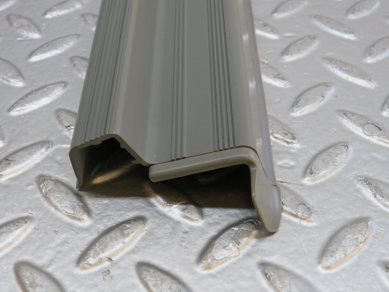 33589 Mercedes-Benz W201 190E 2.0L Front Right Door Sill Trim Grey