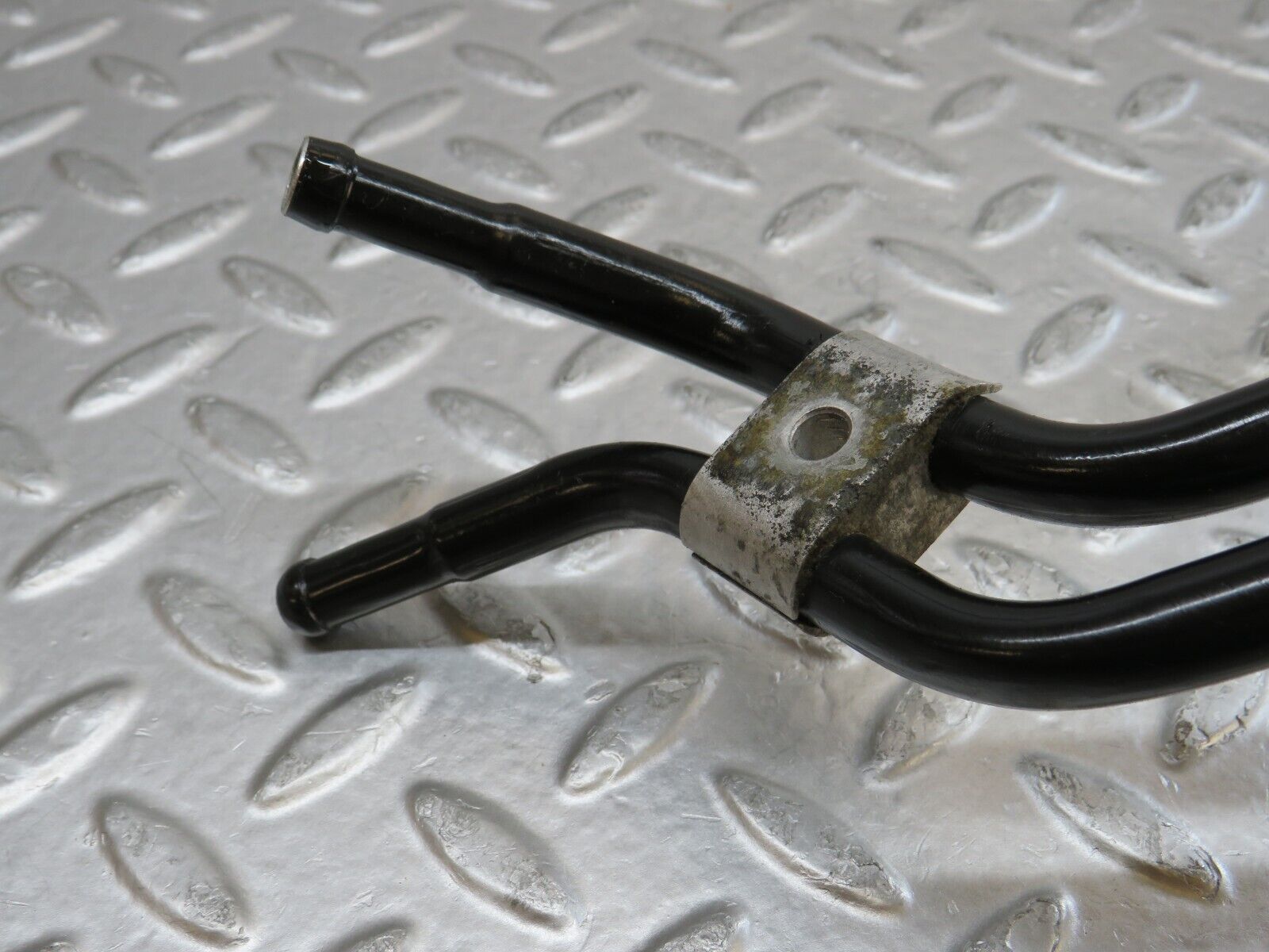 35051 Mercedes-Benz W210 320E Oil Cooling Pipe