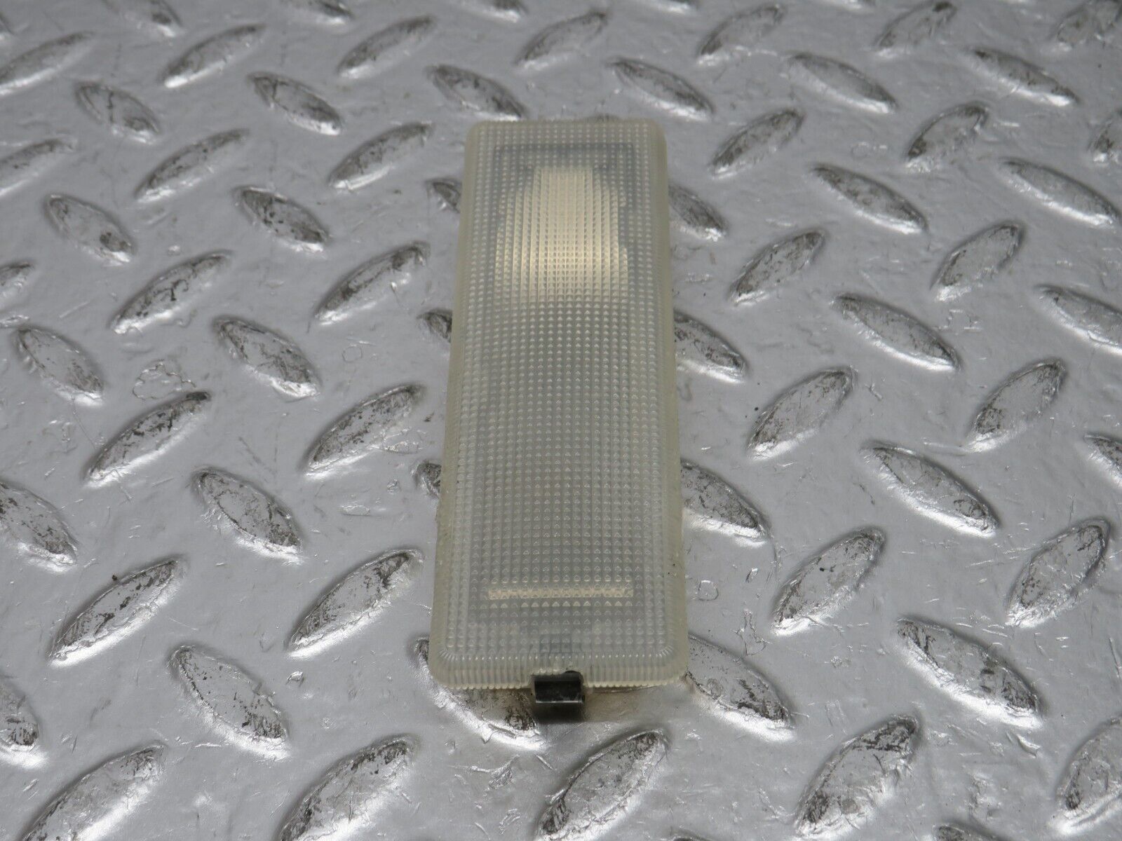 32396 Mercedes-Benz S124 300TE Wagon Rear Interior Dome Light 0018200601