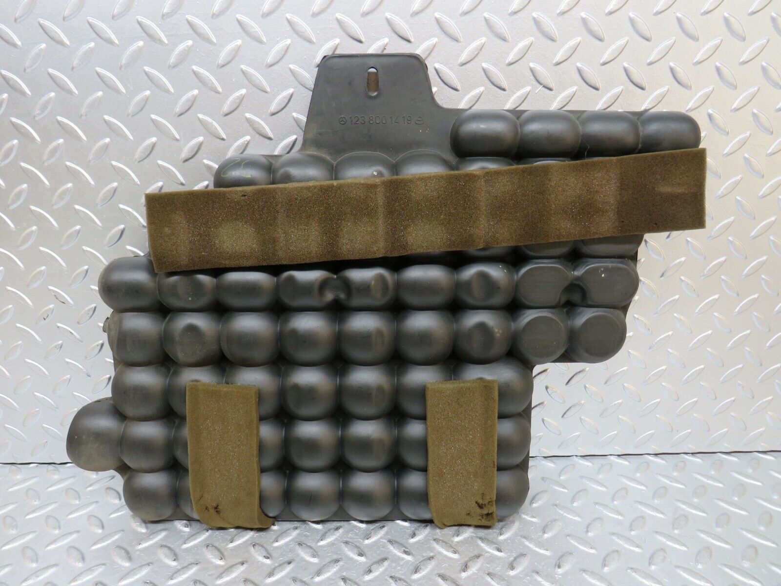 29738 Mercedes-Benz W123 230E Vacuum Reservoir Tank 1238001419