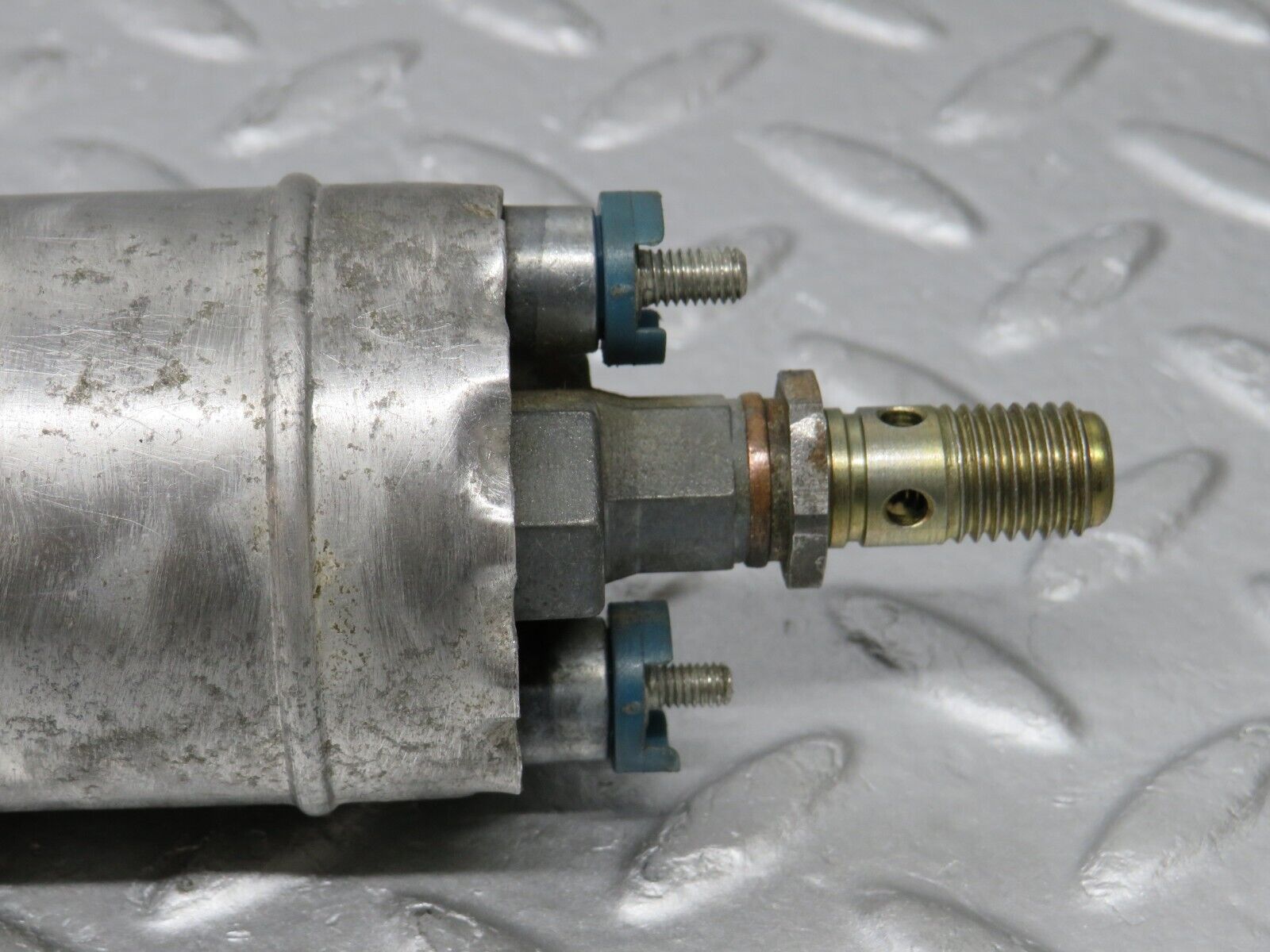 38585 Mercedes-Benz R129 280SL Coupe Fuel Pump Bosch 0580254950