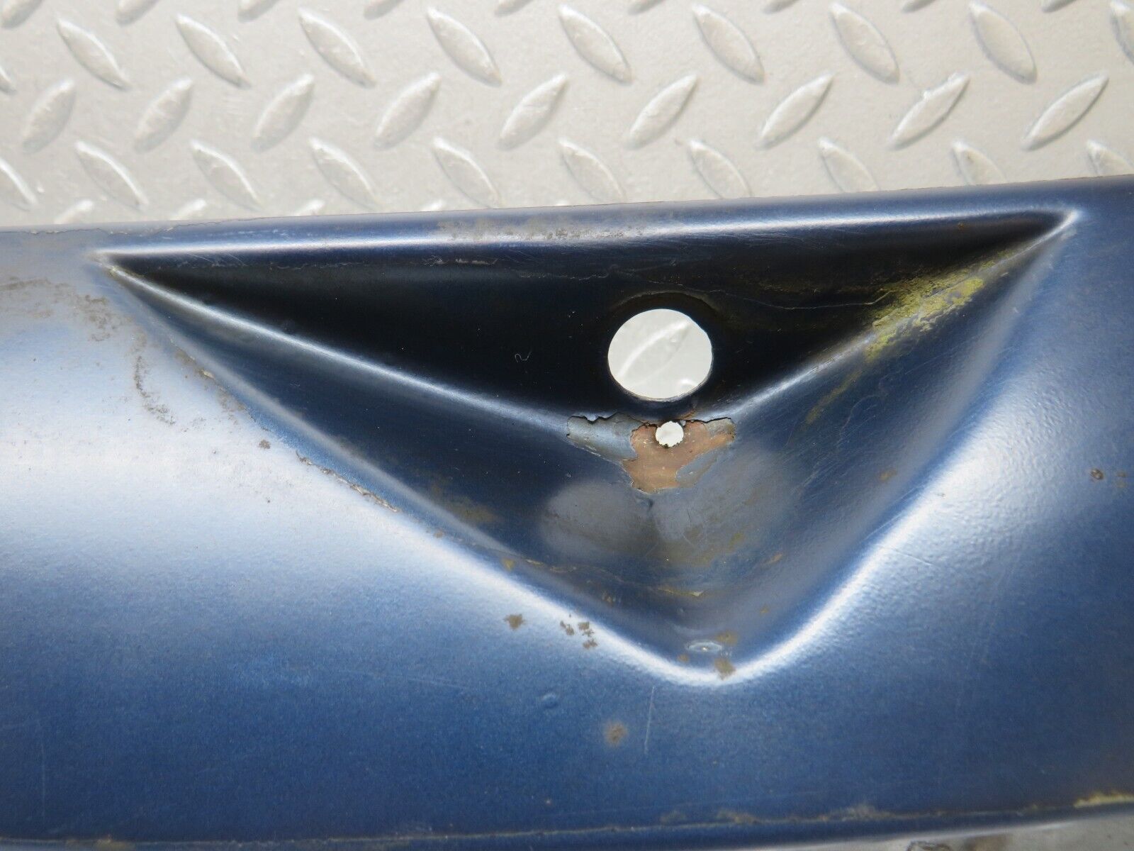 37335 Mercedes-Benz W109 300SEL Wiper Motor Cover