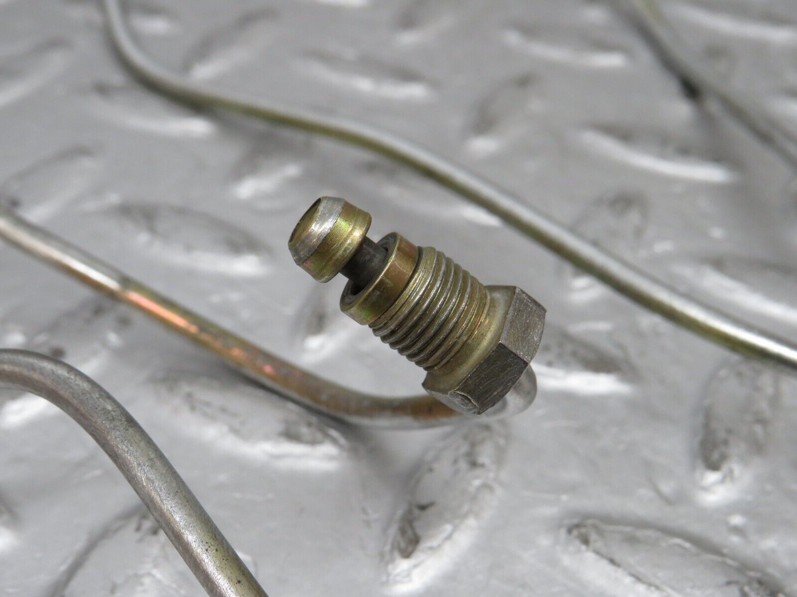 36297 Mercedes-Benz W126 420SE Fuel Line Pipe Set