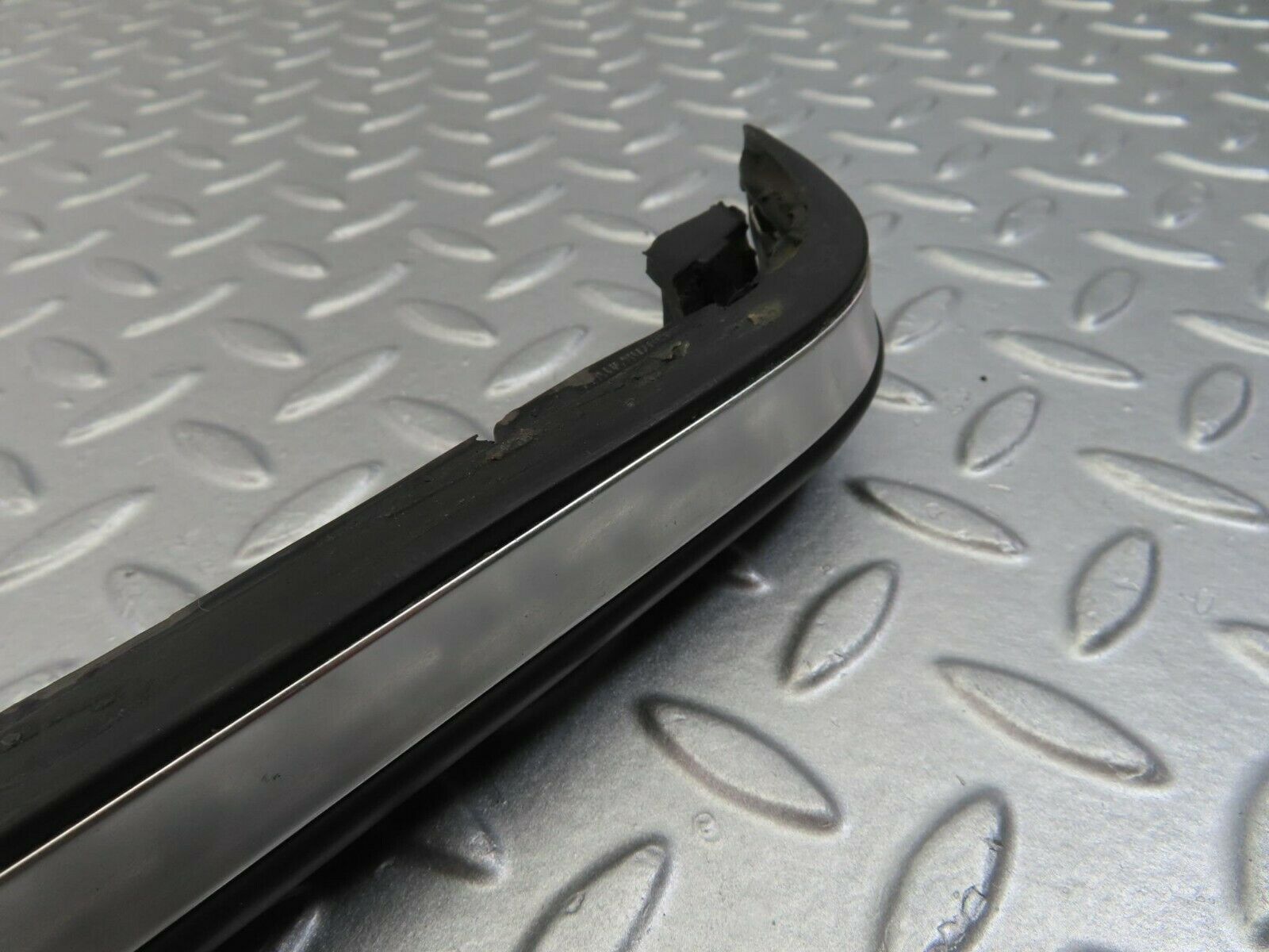 9949 Mercedes-Benz C123 230CE Coupe Tail Light Moulding Trim Left Side