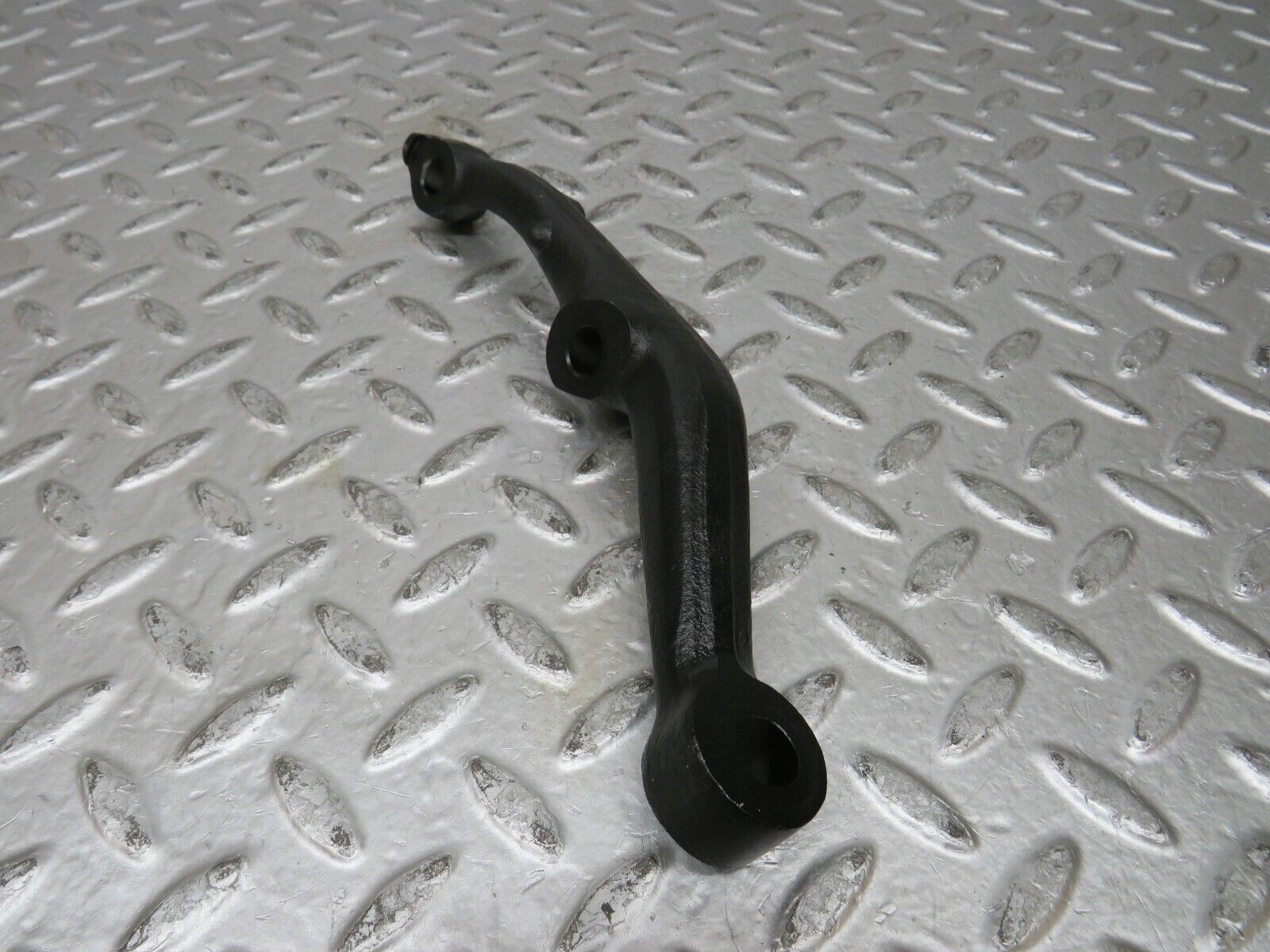 27399 Mercedes-Benz W123 280E Front Axle Steering Arm Left Side