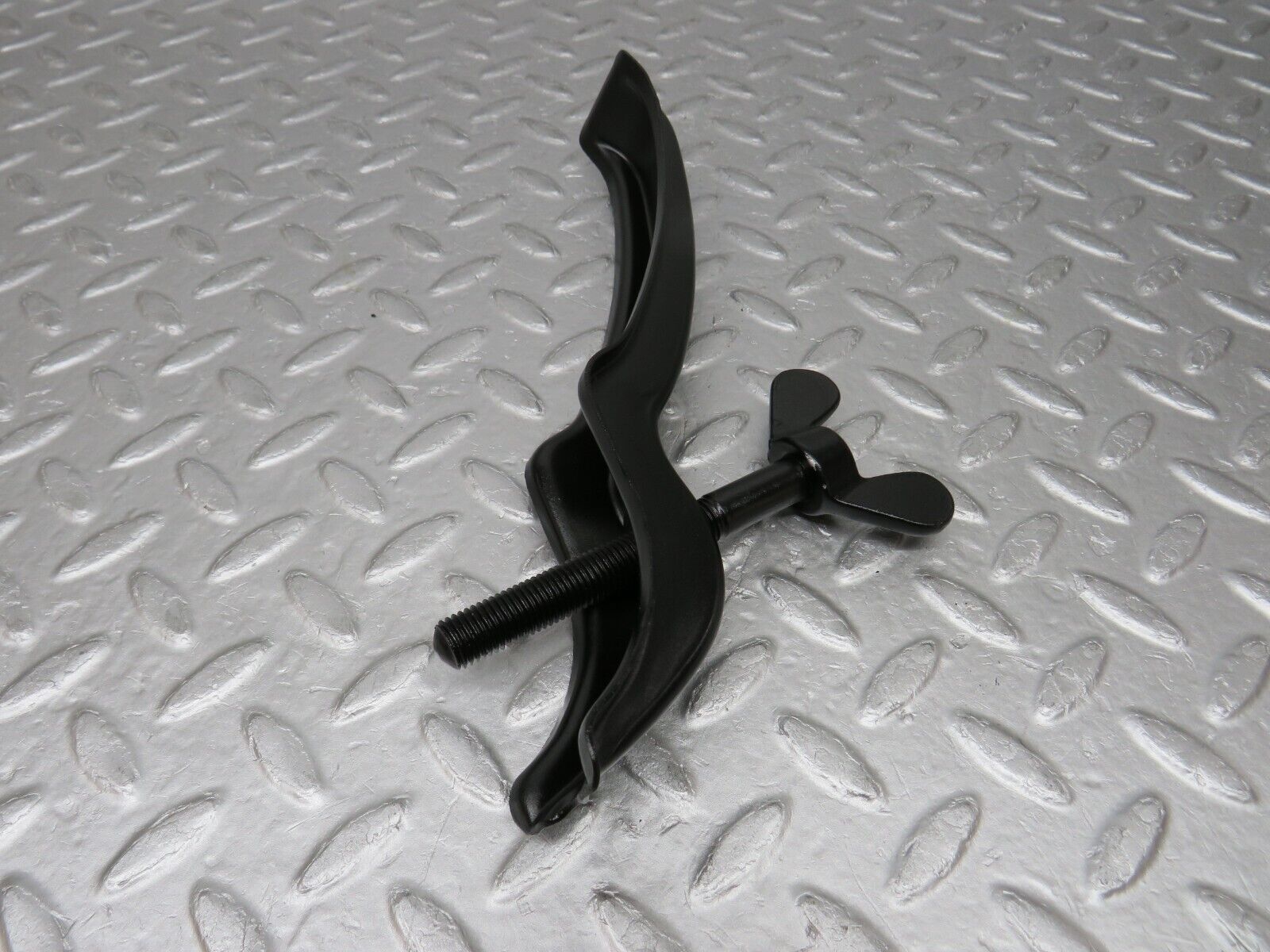 37488 Mercedes-Benz W109 300SEL Spare Wheel Holder