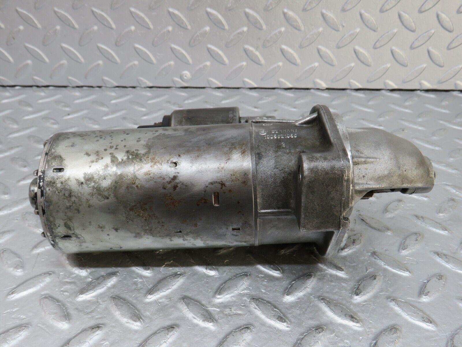 36668 Mercedes-Benz W201 190E 2.0L Starter Motor Bosch 0001108003 0331303053