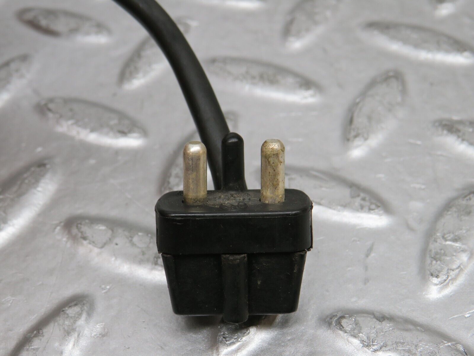 29593 Mercedes-Benz W124 230E Front Wing Indicator Cable Wire 1249971881