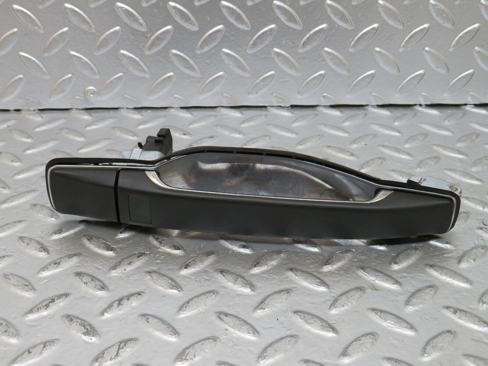 24870 Mercedes-Benz W140 S320 Front Left Exterior Door Handle