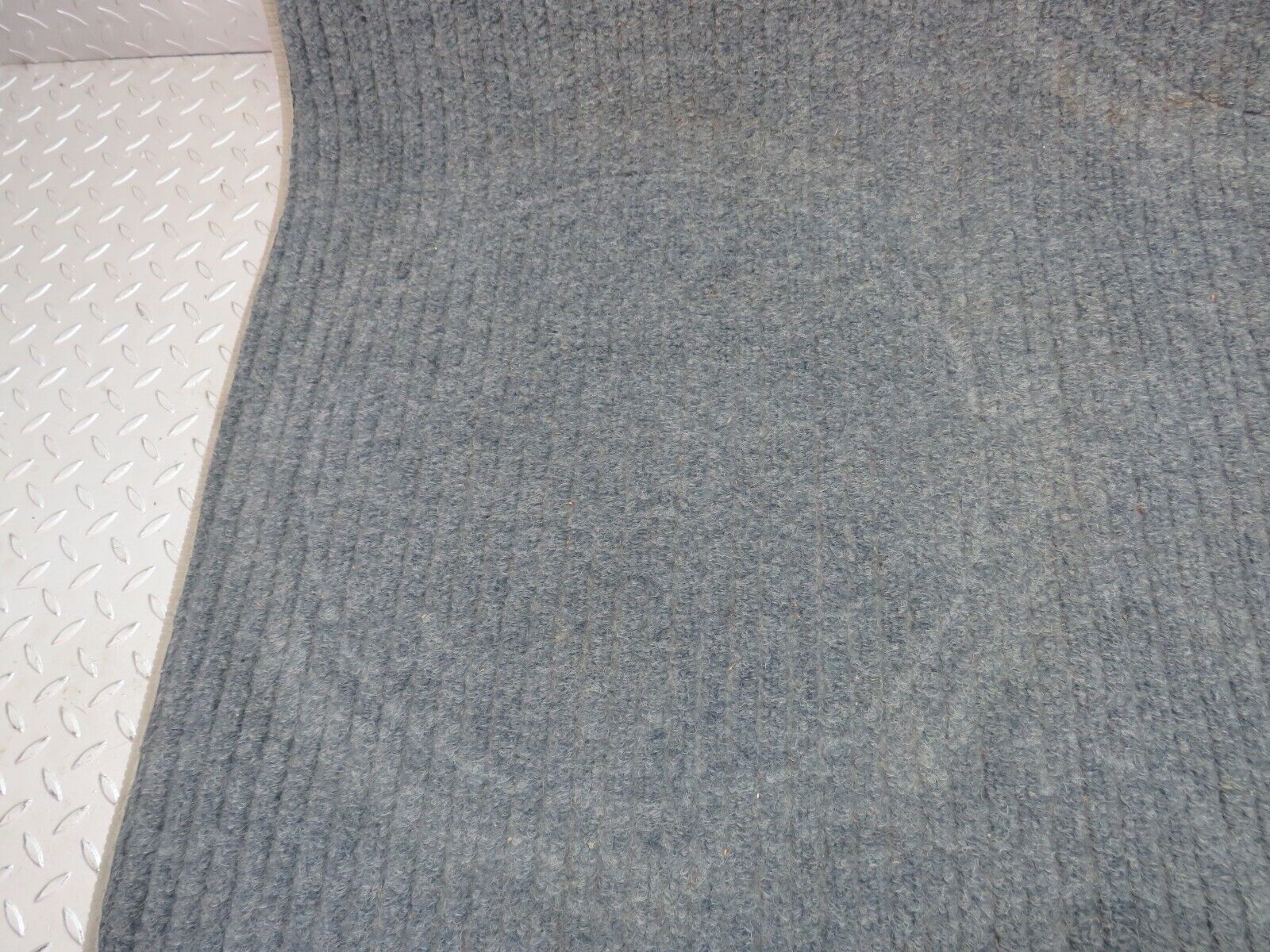 32345 Mercedes-Benz S124 300TE Wagon Trunk Floor Carpet Grey