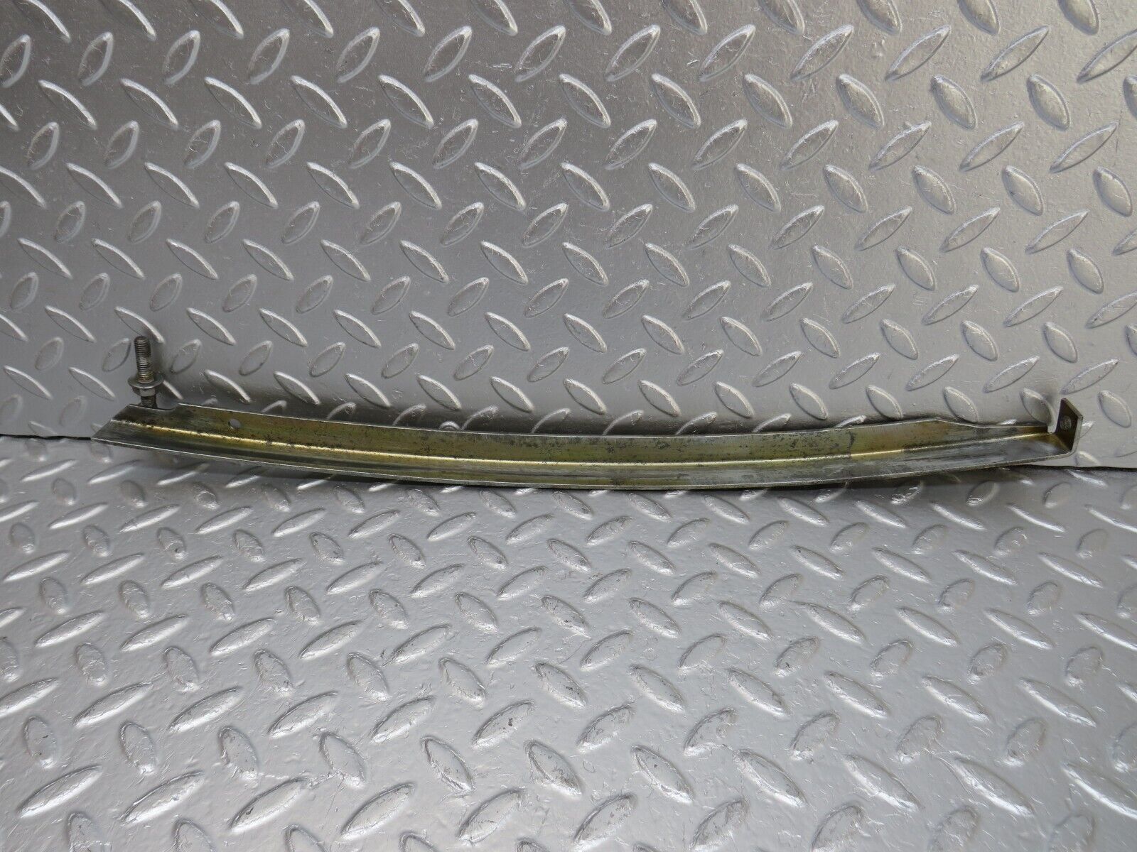 34303 Mercedes-Benz C126 380SEC Coupe Front Left Door Window Channel