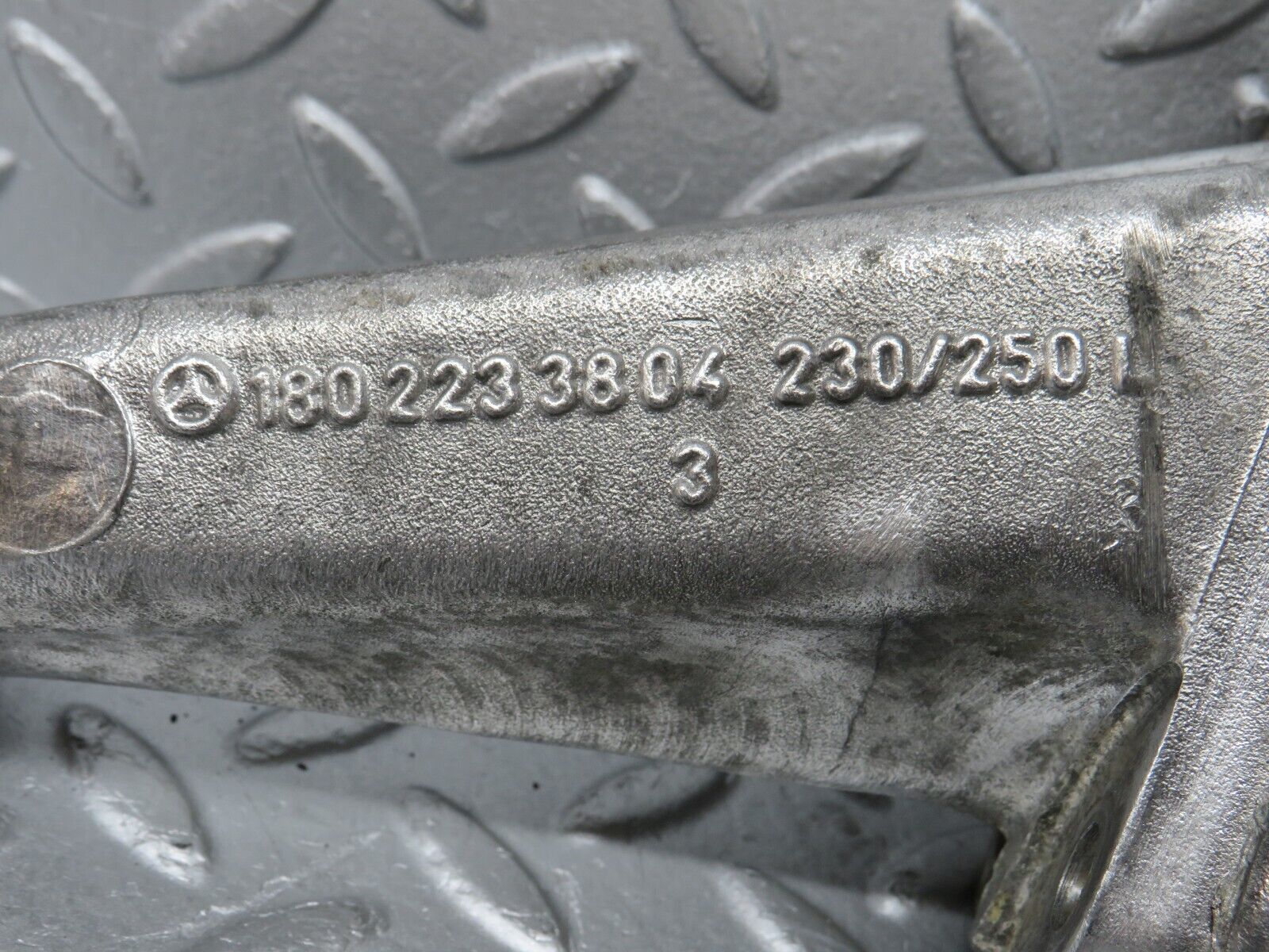 35902 Mercedes-Benz 240D OM616.912 Engine Mount Bracket Left Side 1802233804