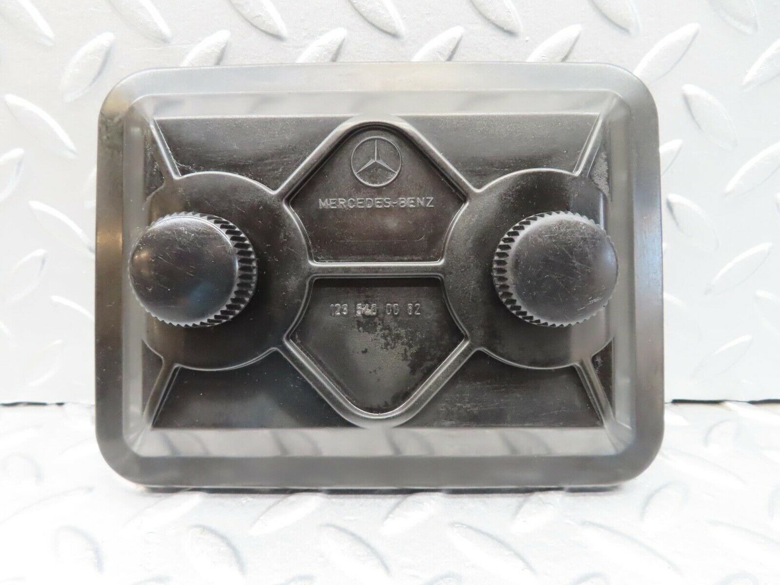 16049 Mercedes-Benz W123 280E Fuse Box Cover Lid 1235400082