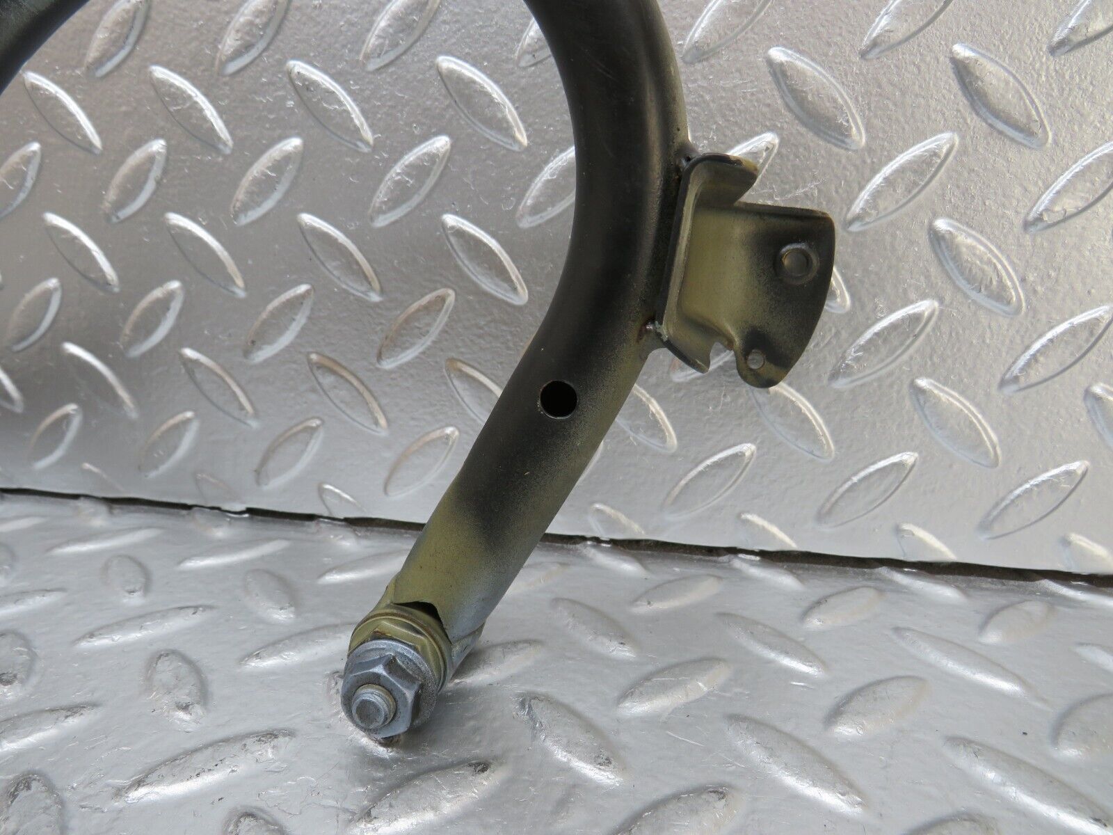 25302 Mercedes-Benz W201 190D Boot Lid Trunk Hinge Right Side