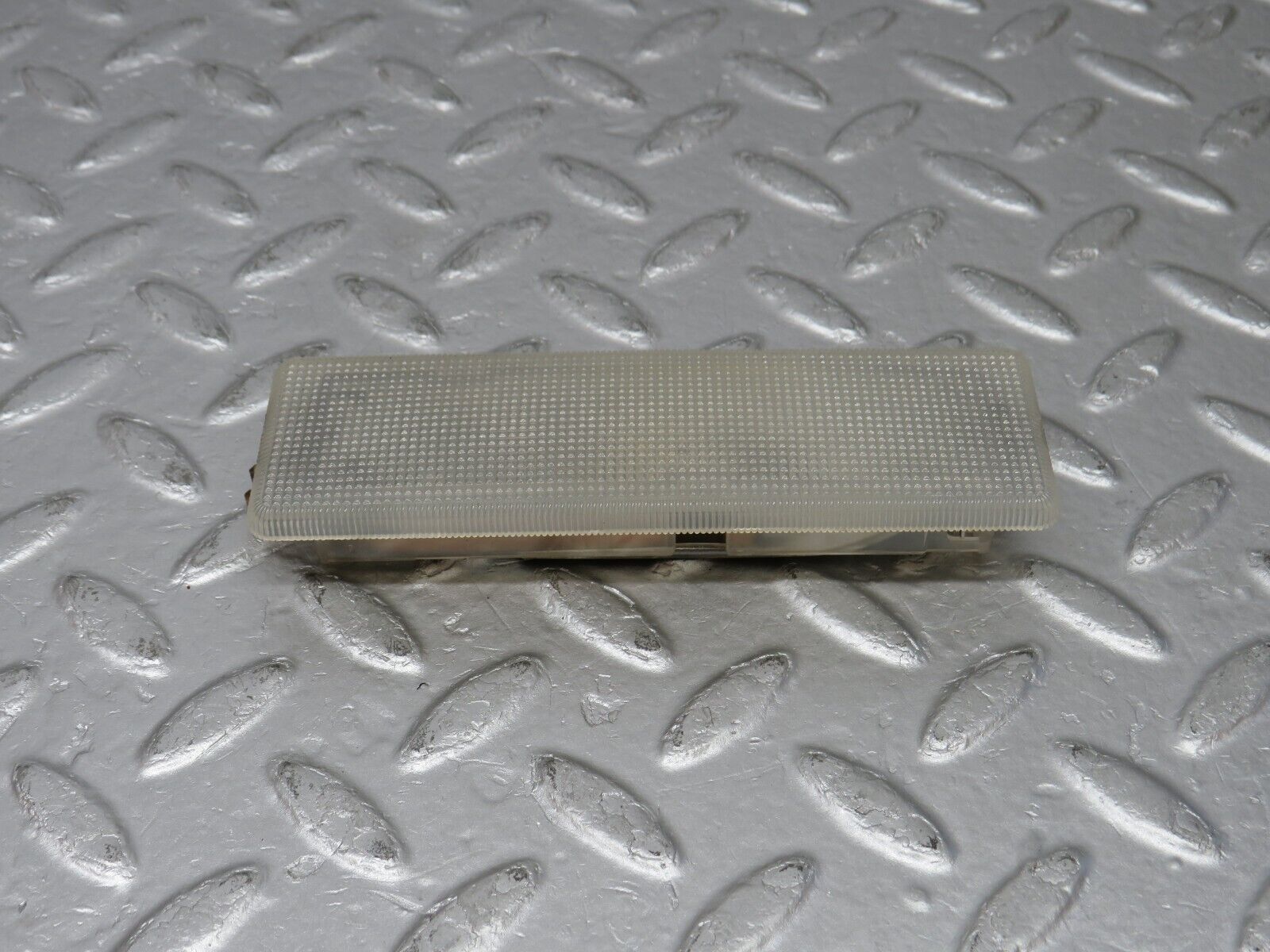 38838 Mercedes-Benz W201 190E 2.6L Rear Interior Dome Light 0018200601