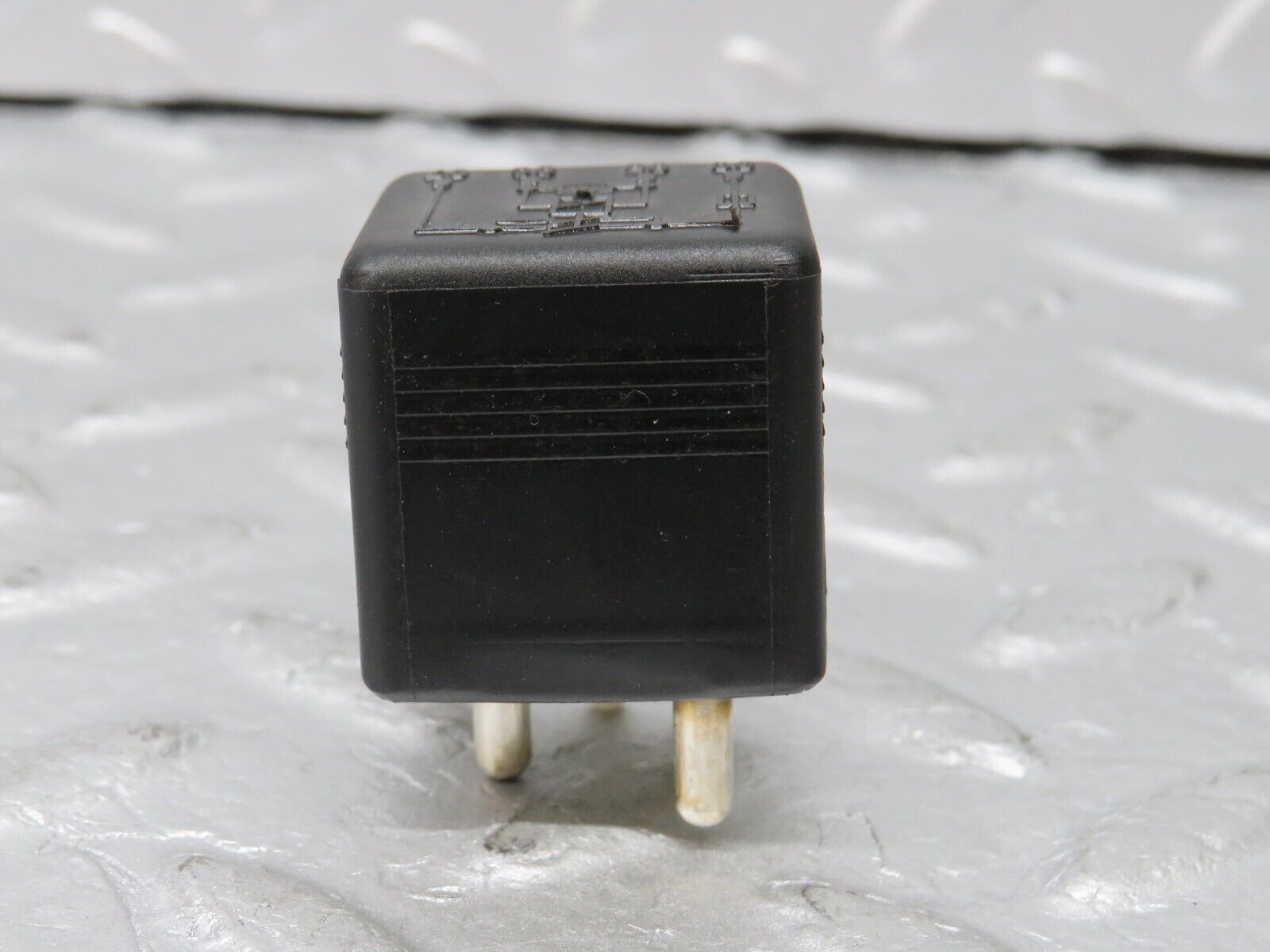 36088 Mercedes-Benz W126 420SE Fan Relay 0015426819