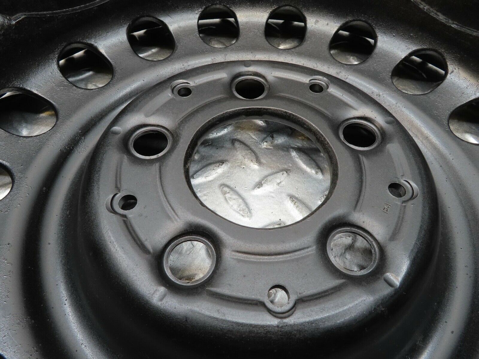 13247 Mercedes-Benz Steel Wheel 6.5Jx15H2 ET49 5x112 1244001202