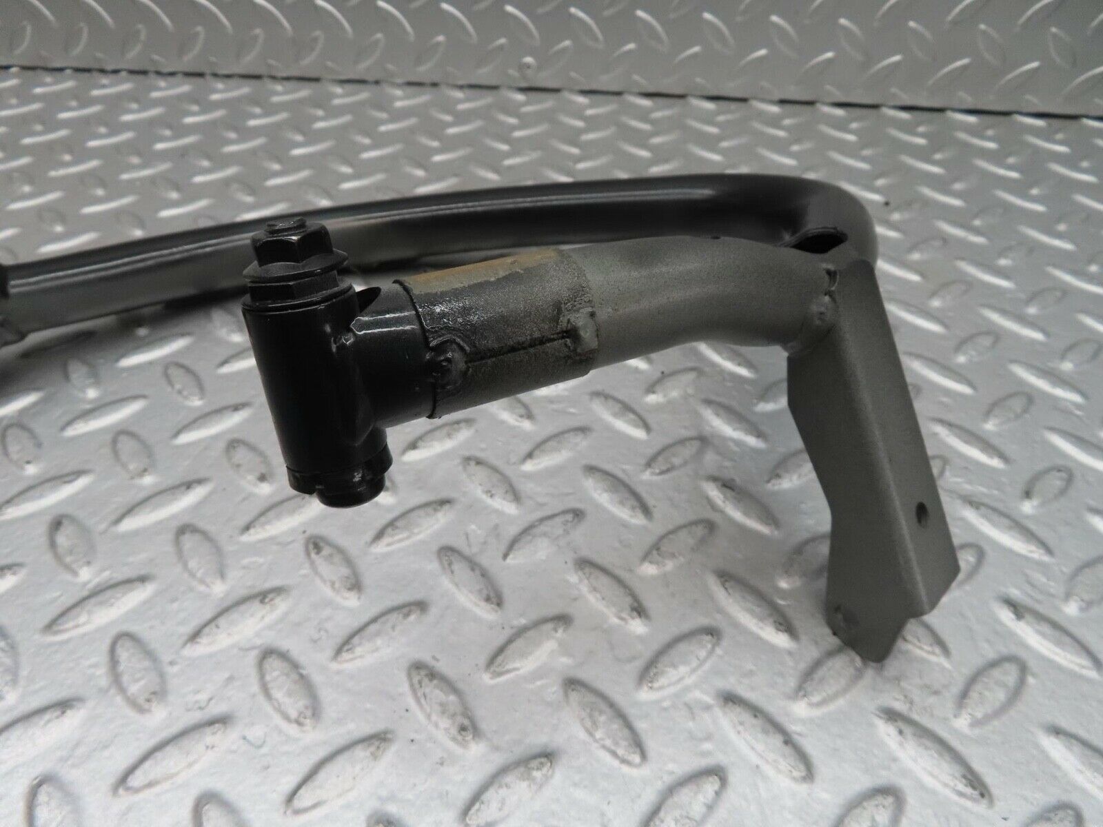 15075 Mercedes-Benz W140 S320 Trunk Lid Hinge Right Side