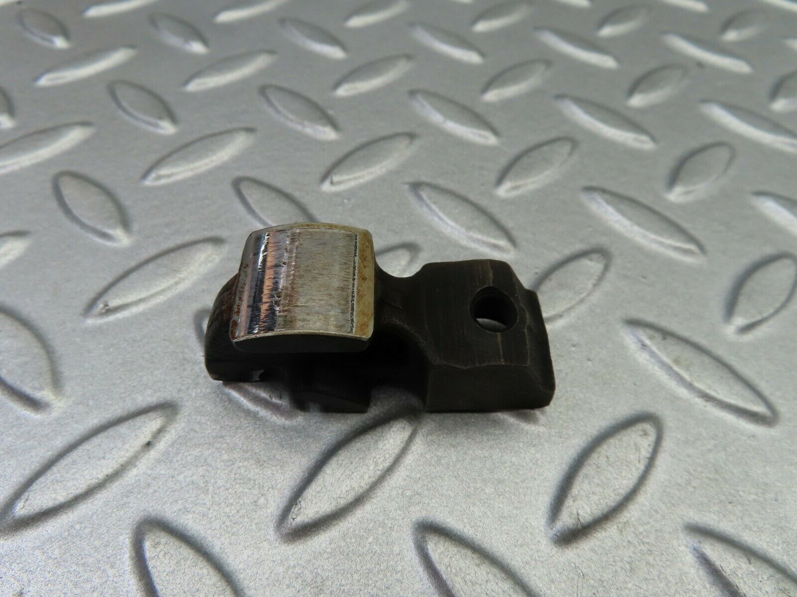 6288 Mercedes-Benz W126 380SE Rocker Arm