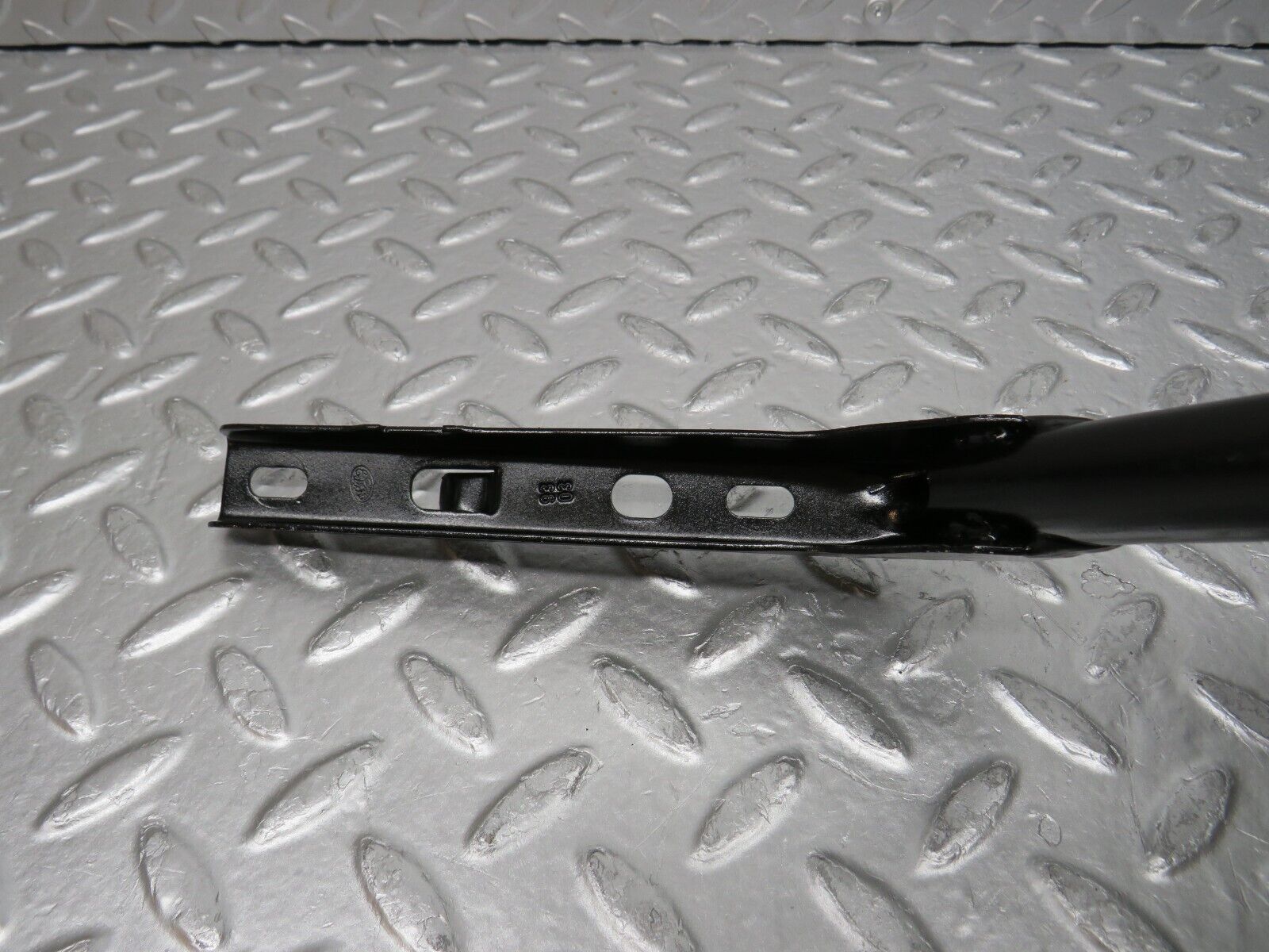 31661 Mercedes-Benz W201 190LE 1.8L Trunk Lid Hinge Right Side