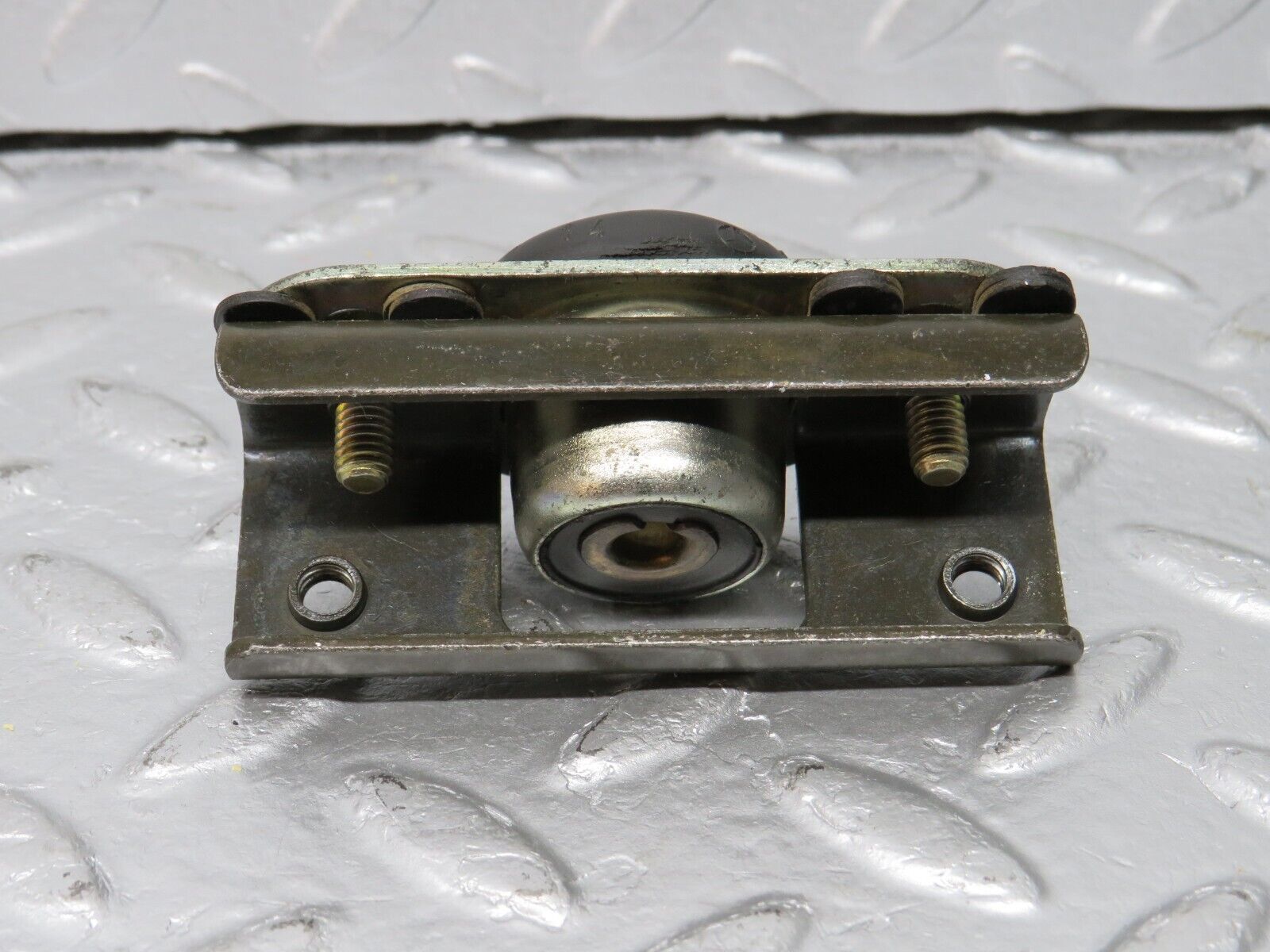 39723 Mercedes-Benz R129 320SL Coupe Roof Lock Latch 1296300320