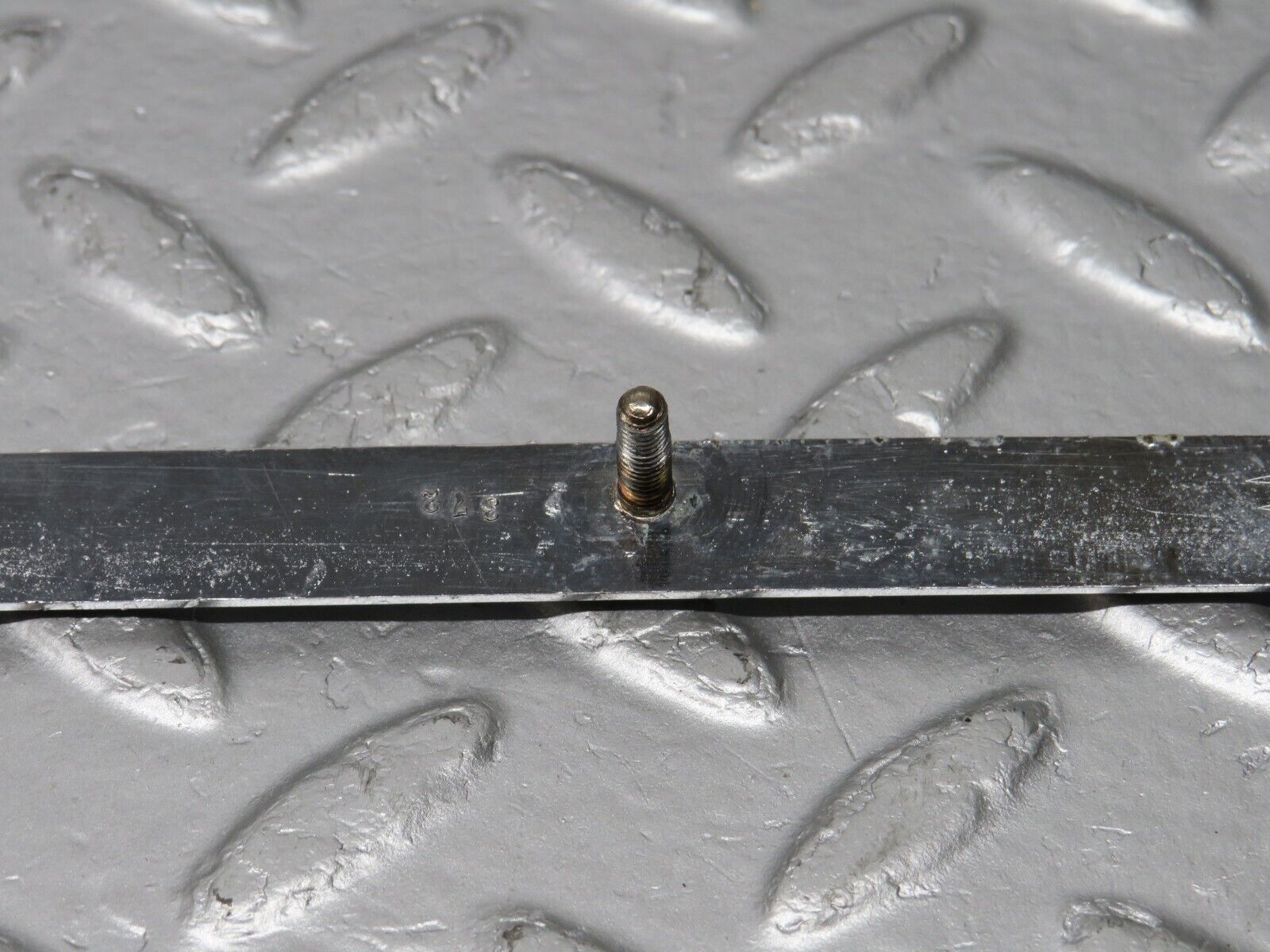 40474 Mercedes-Benz W110 230 Dashboard Chrome Trim