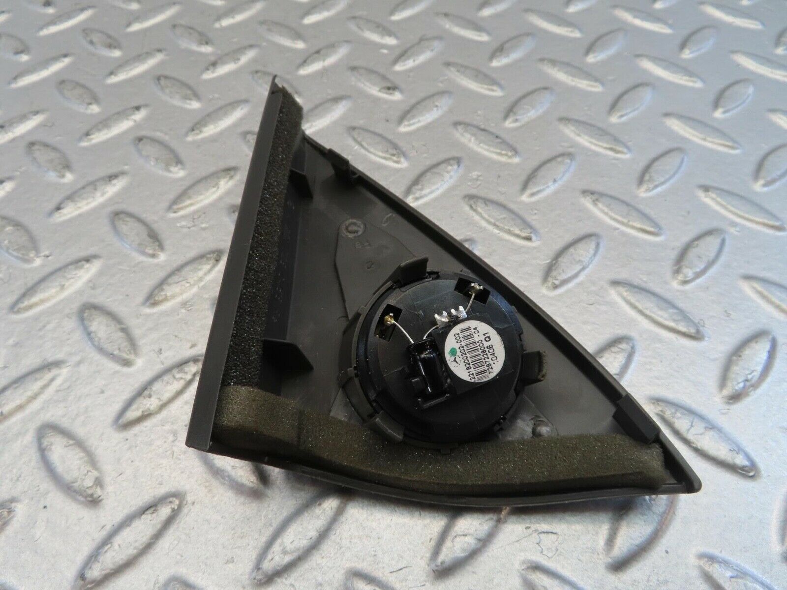 11078 Mercedes-Benz W221 S320 Front Right Door Speaker 2217280456