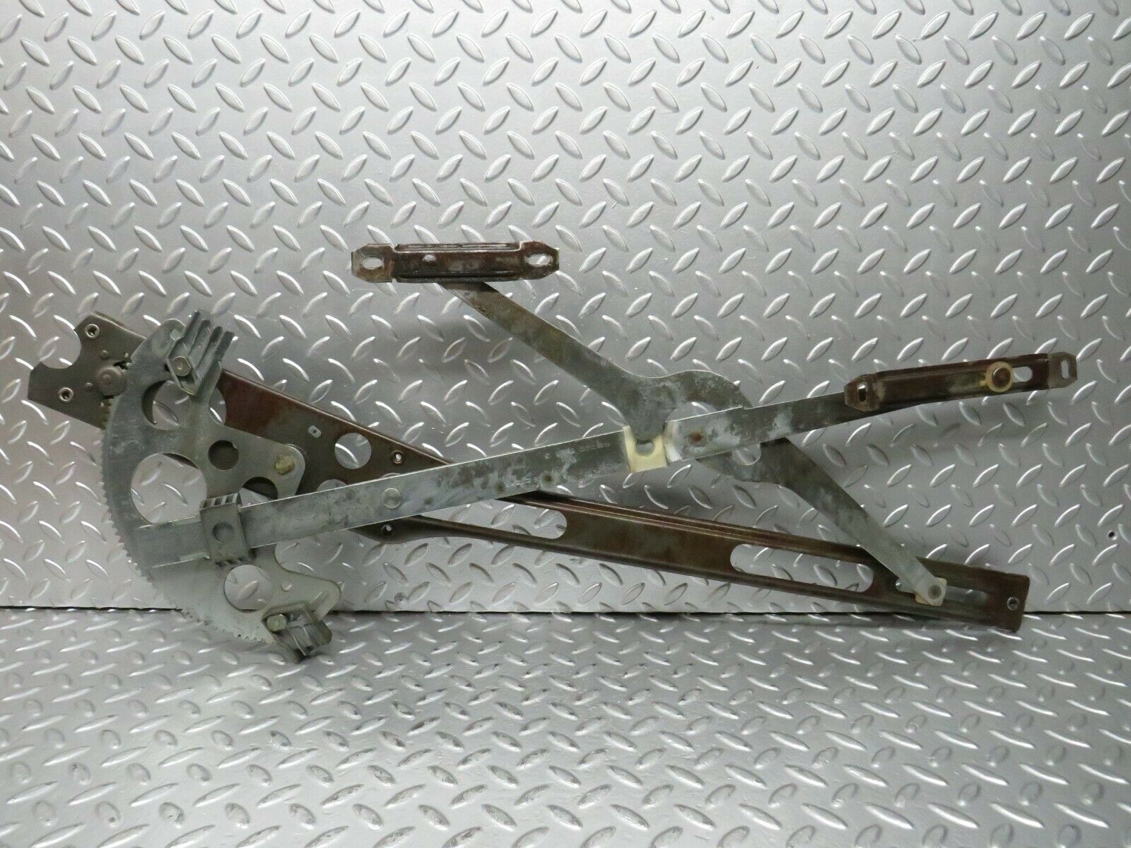 23756 Mercedes-Benz C107 450SLC Coupe Front Left Manual Window Regulator