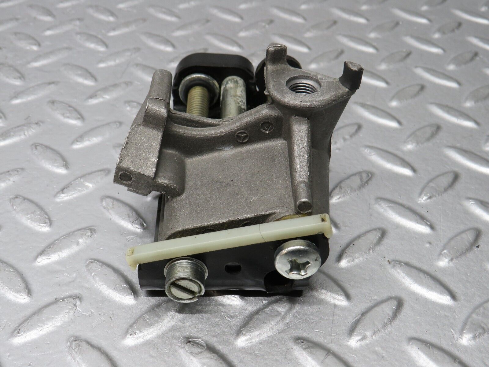 36855 Mercedes-Benz R129 300SL-24 Front Left Seat Adjustment Guide