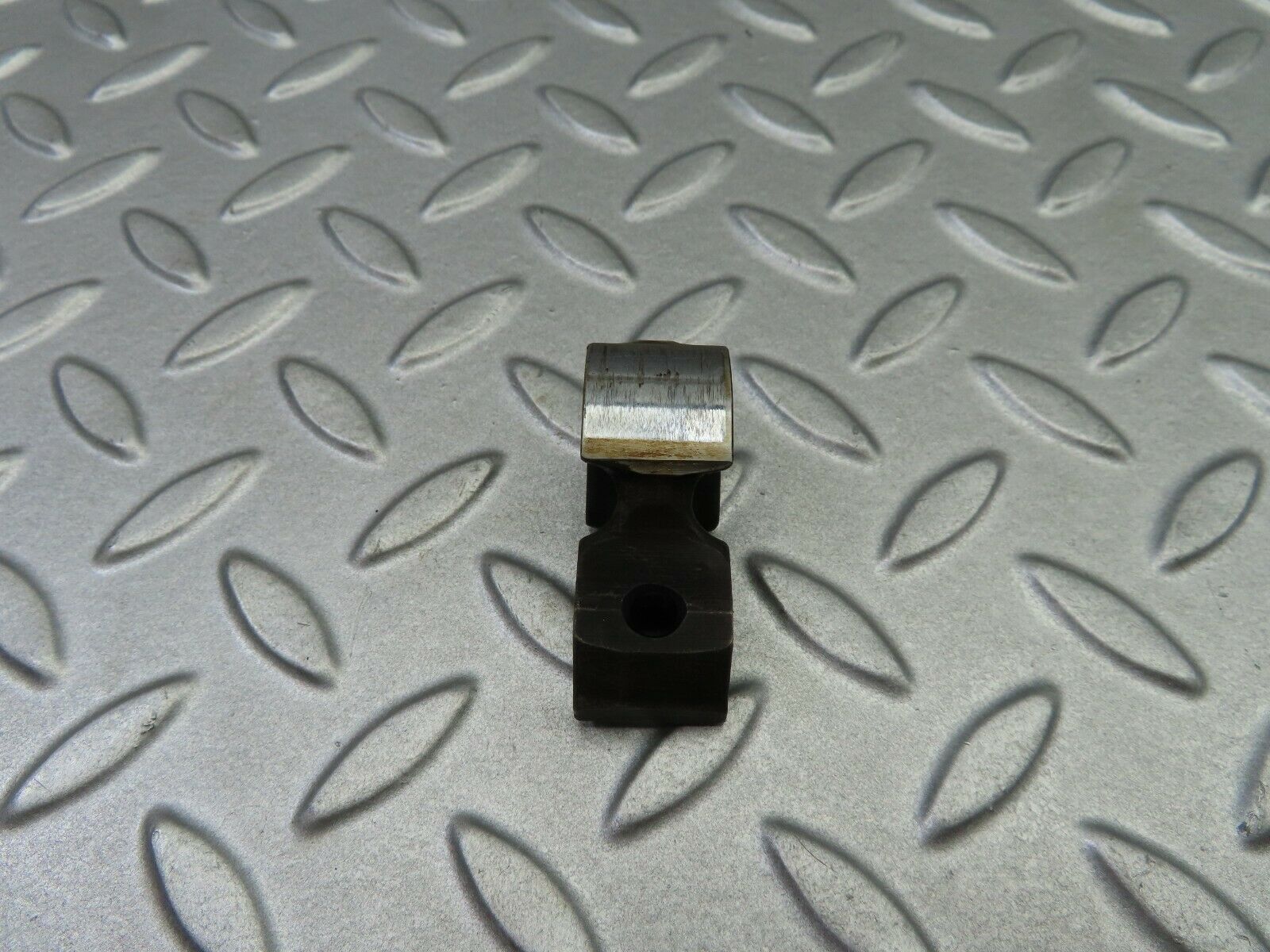 6284 Mercedes-Benz W126 380SE Rocker Arm