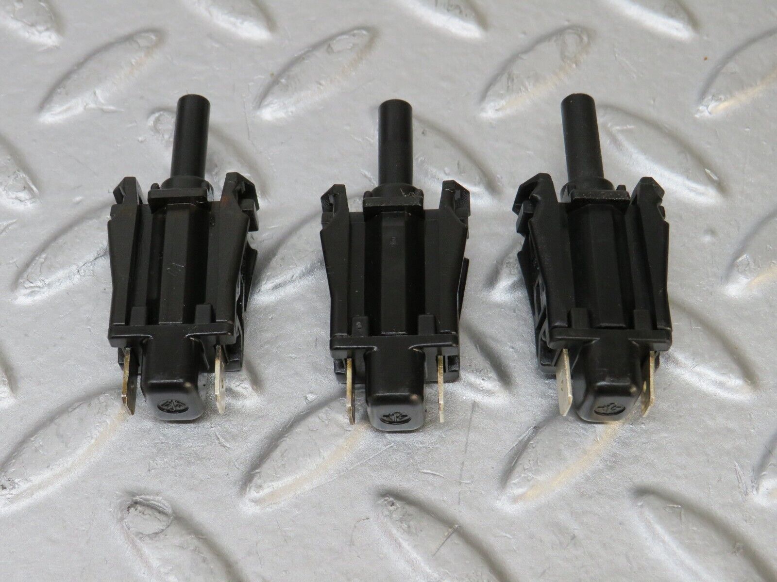 36917 Mercedes-Benz C126 420SEC Coupe Door Contact Switch 3x 0015458714