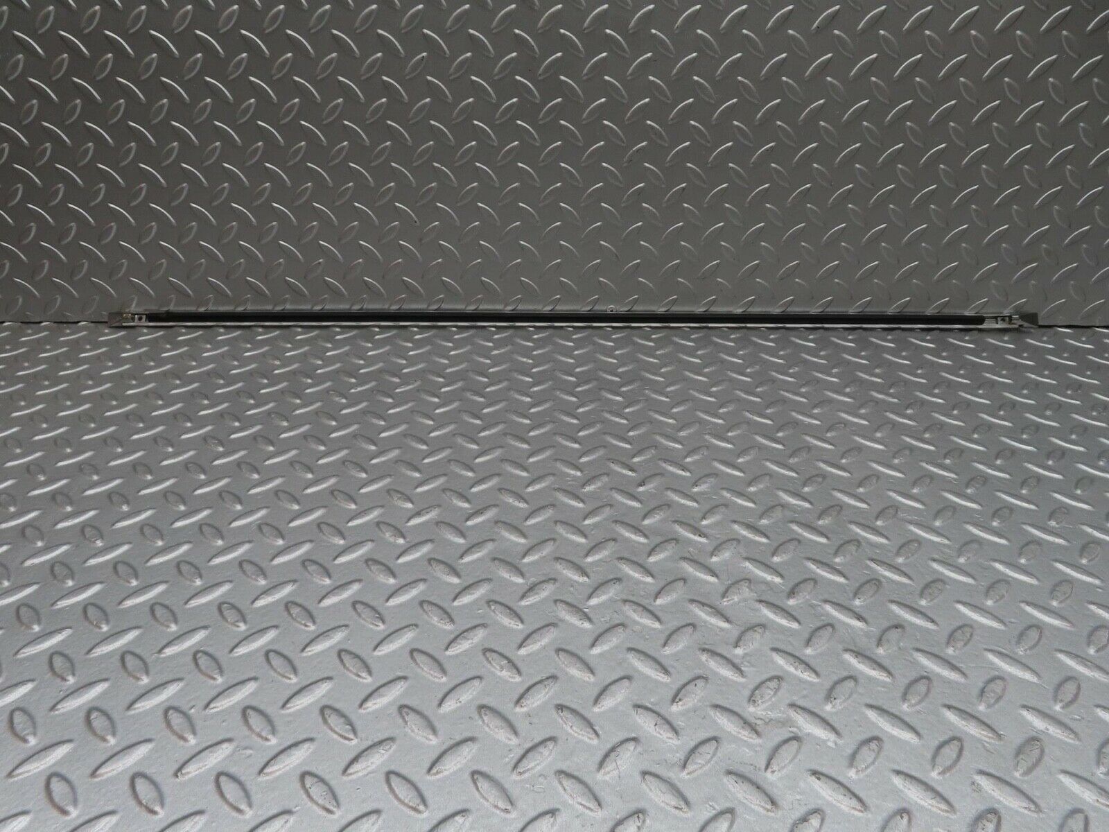 12945 Mercedes-Benz W111 220SE Front Left Door Centre Moulding Trim