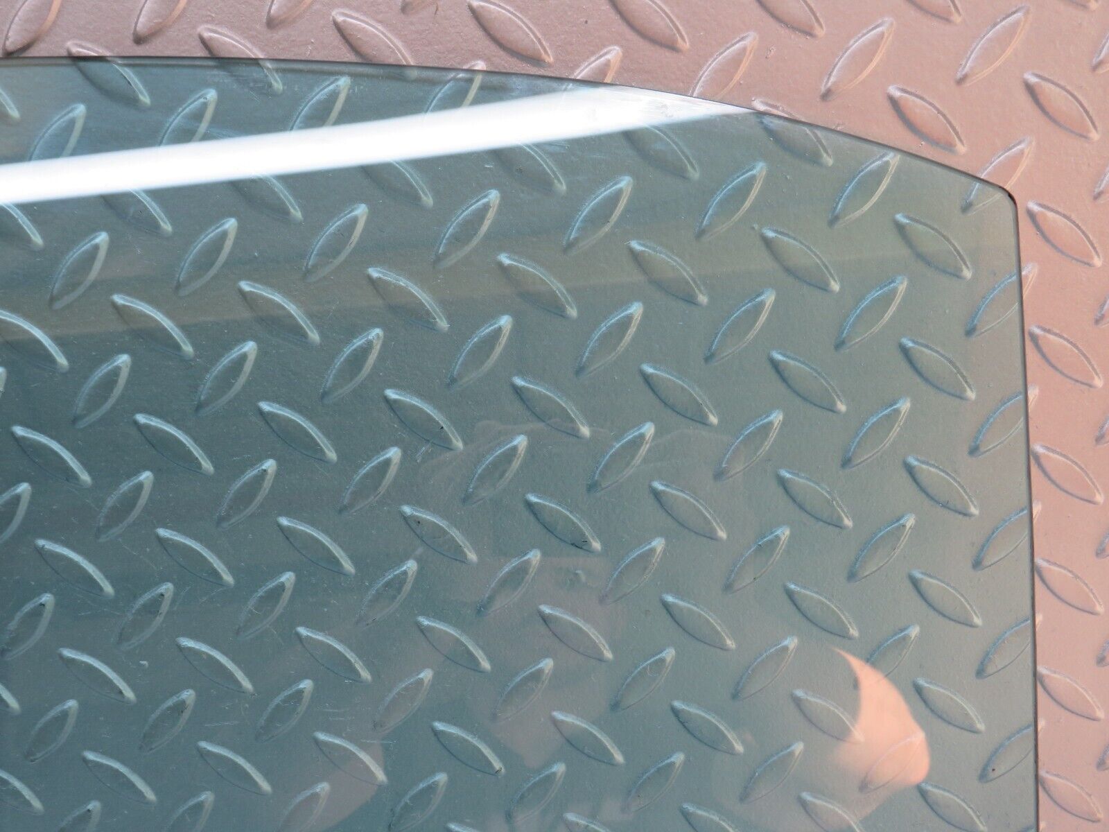 34973 Mercedes-Benz W210 320E Rear Left Door Window Glass