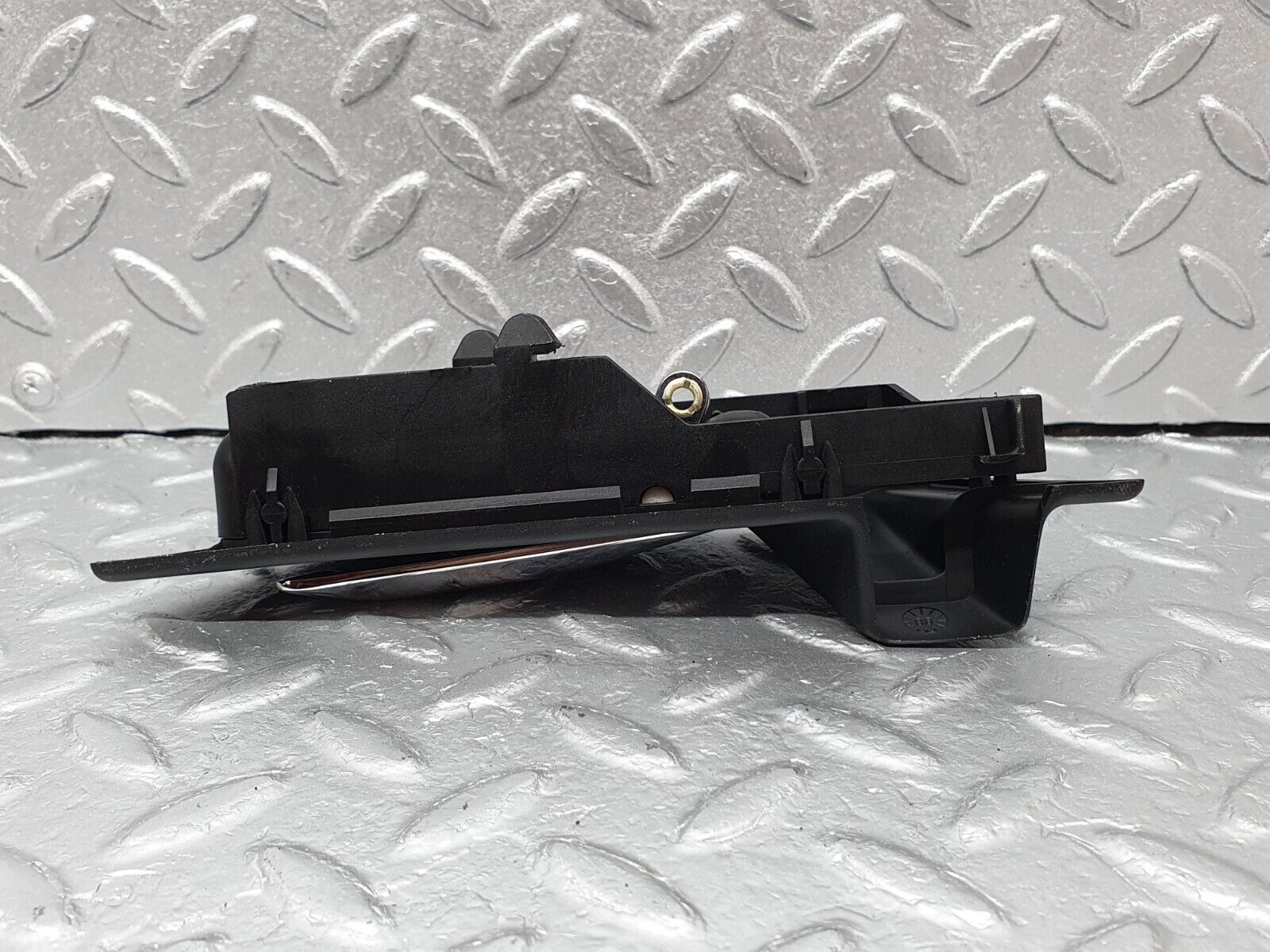 41516 Mercedes-Benz W124 200E Interior Door Handle Left Side 1247600161