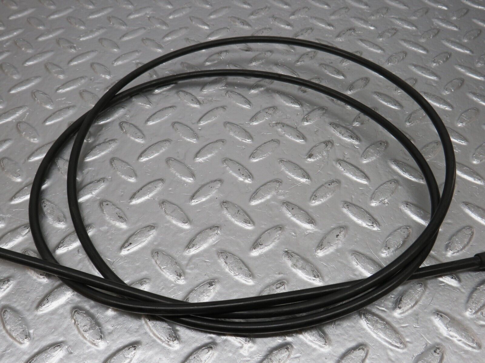 34183 Mercedes-Benz W124 230E Bonnet Release Cable 1239970681