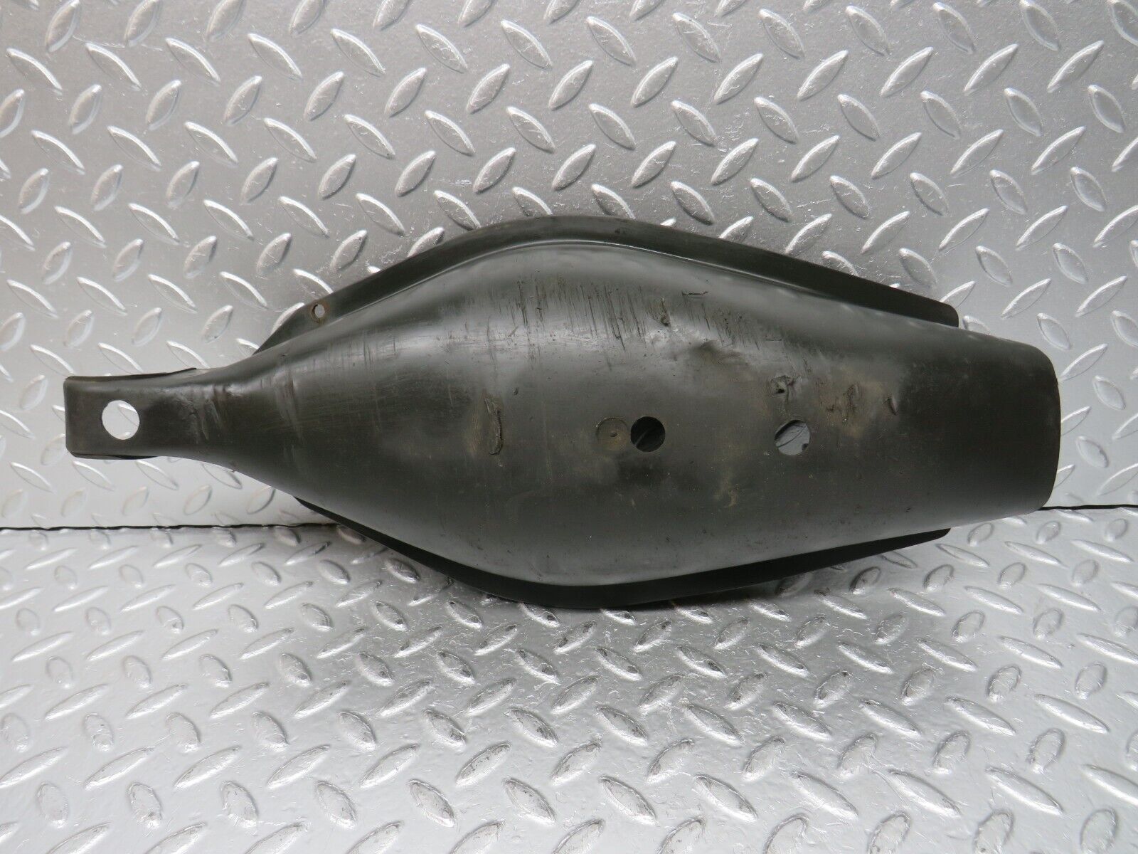 31480 Mercedes-Benz S124 220TE Wagon Rear Control Arm Cover 1243520188