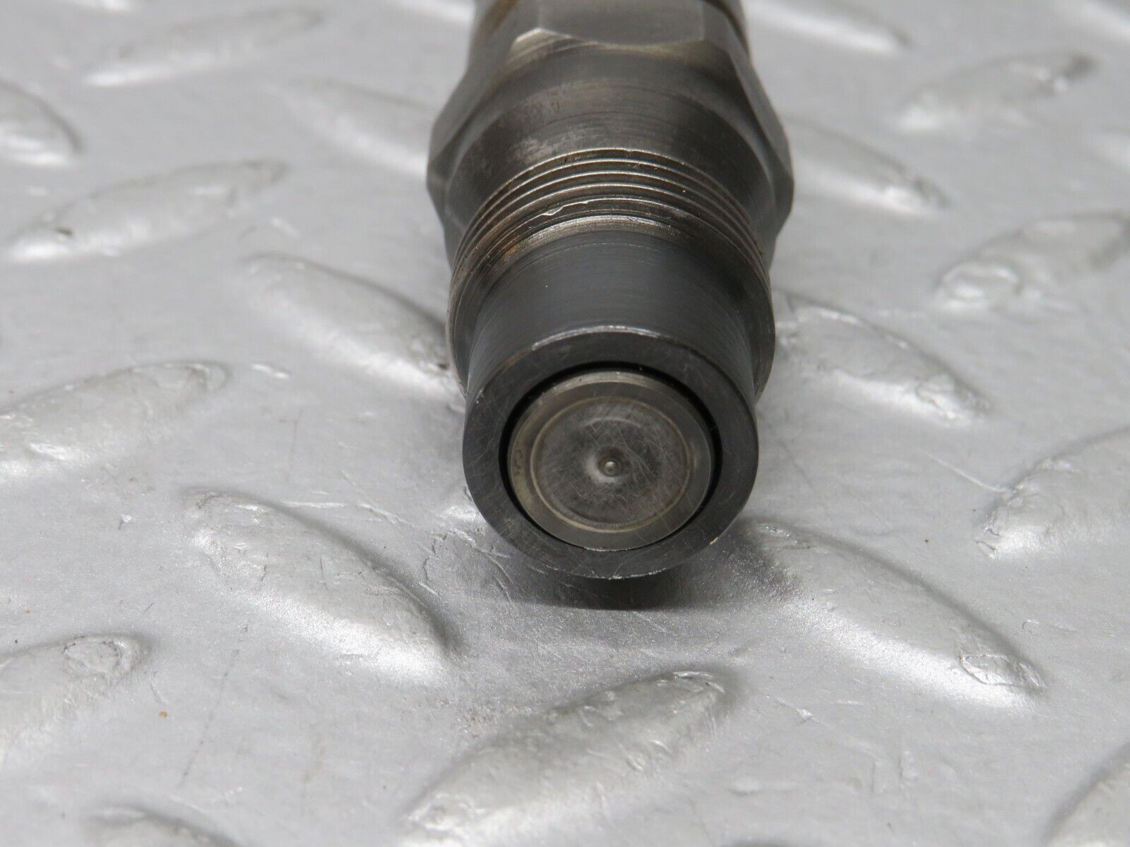 35893 Mercedes-Benz 240D OM616.912 Diesel Fuel Injector Bosch KCA30S35/4