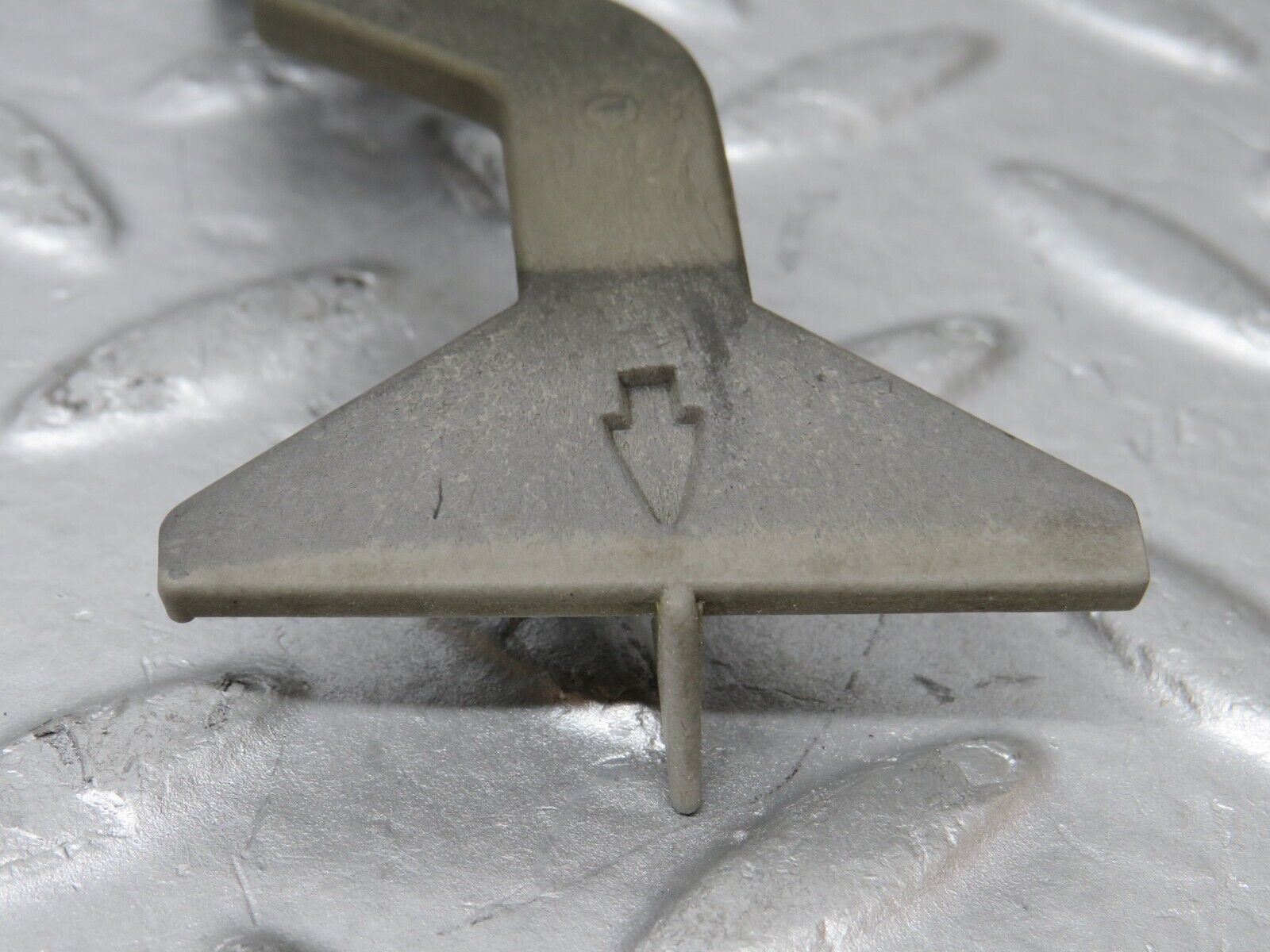 37922 Mercedes-Benz A124 320E Cabriolet Bonnet Release Pull Handle 1248870527