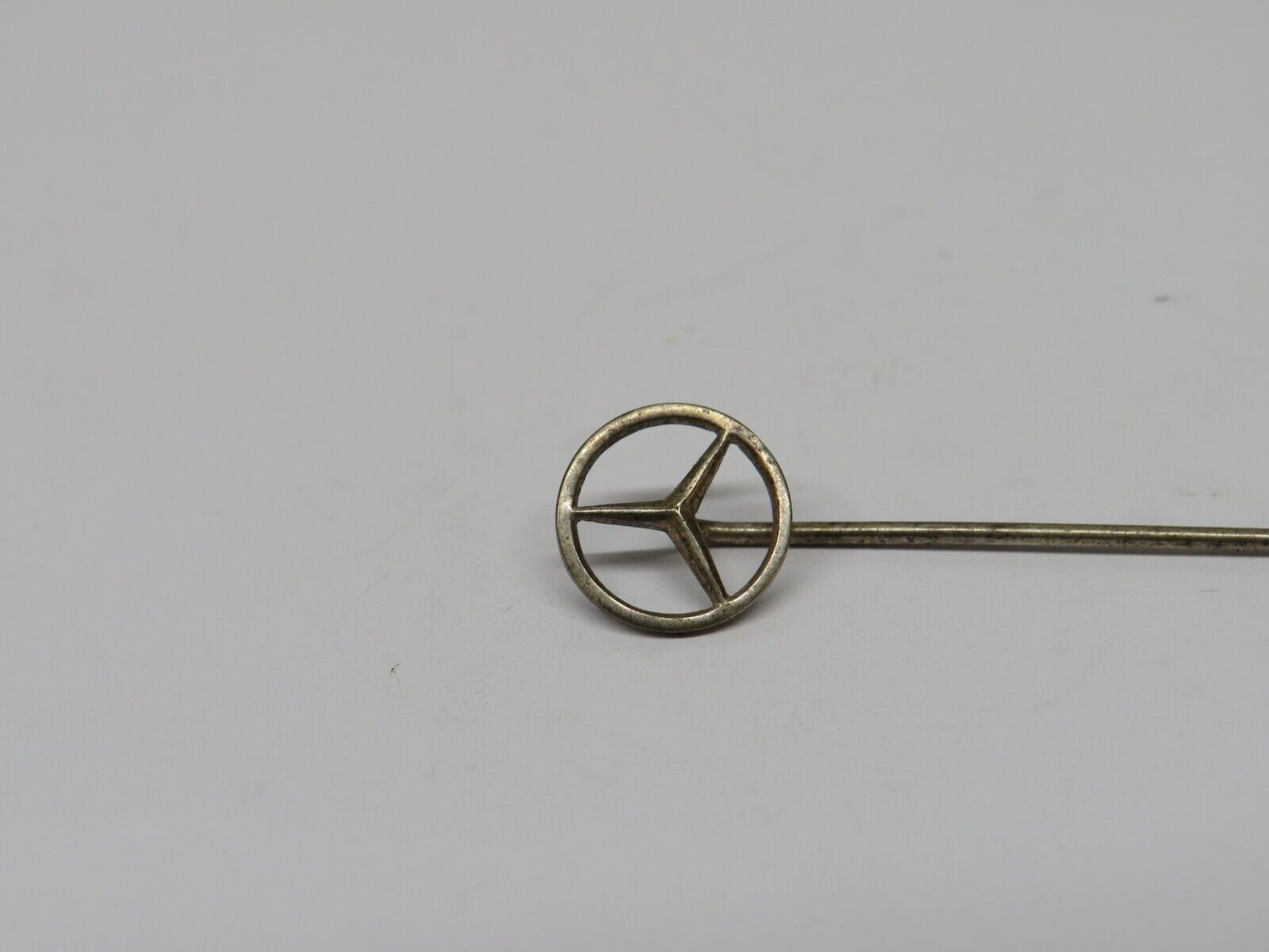 37509 Mercedes-Benz Vintage Lapel Pin Badge