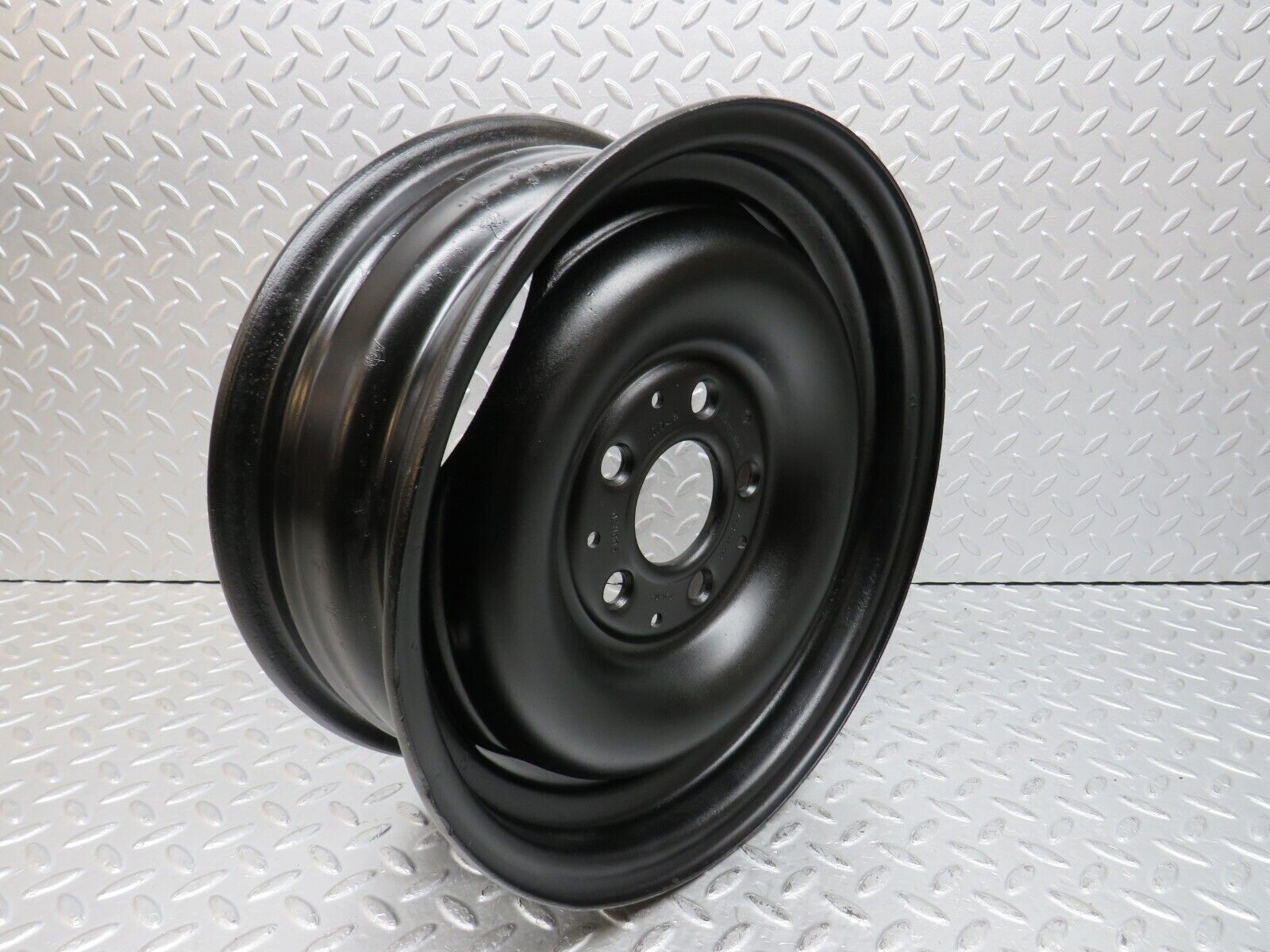 37730 Mercedes-Benz W109 300SEL Steel Wheel 5.5x2Jx14H2 1154001302