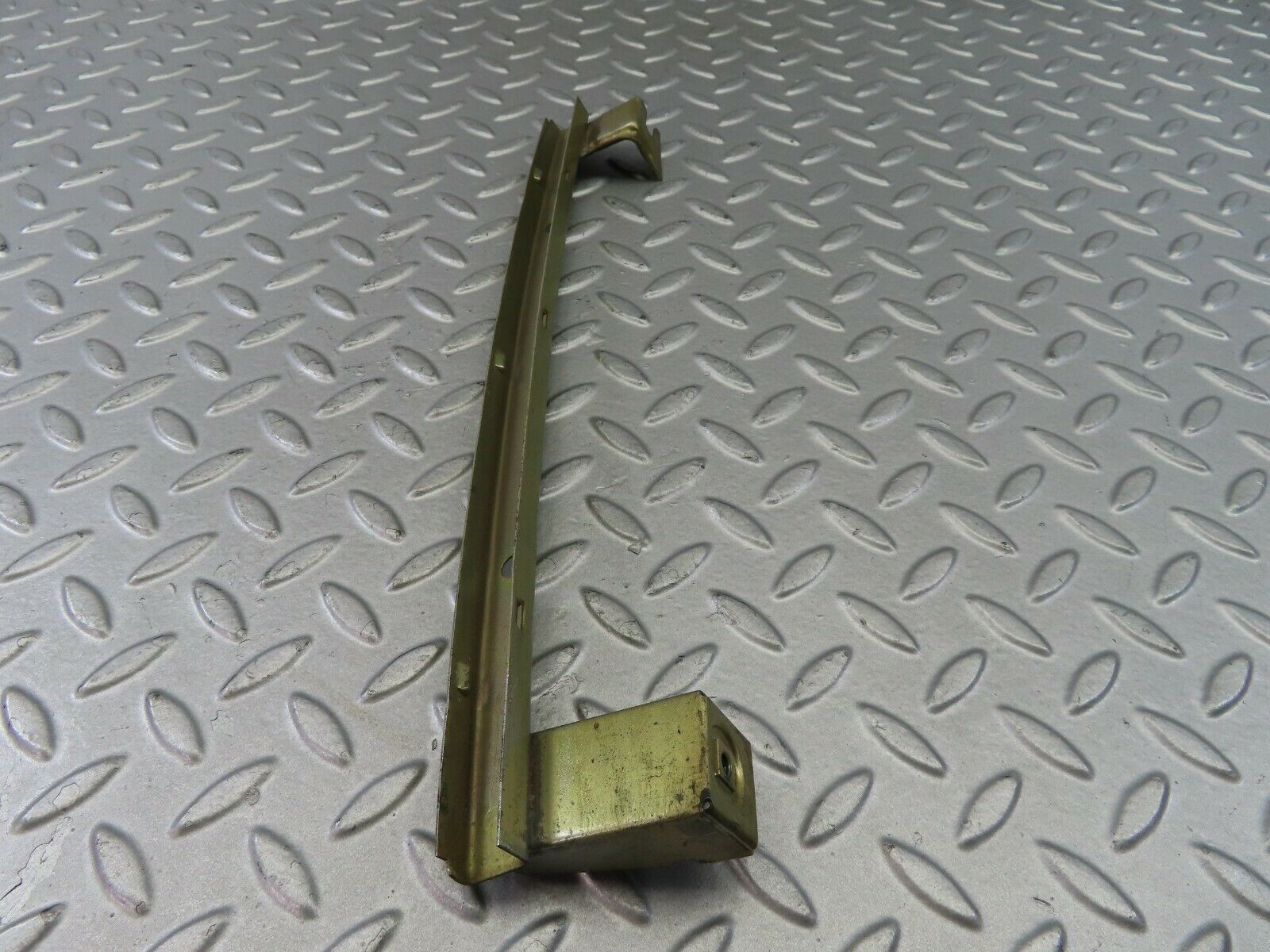 7692 Mercedes-Benz S123 230TE Wagon Rear Right Lower Window Channel