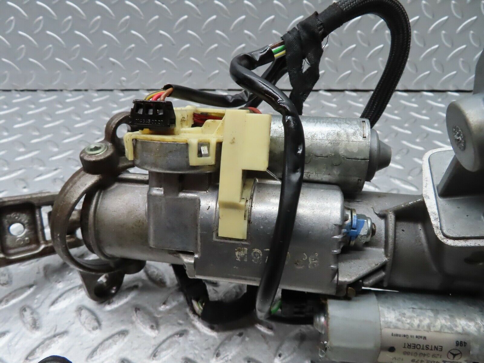 19605 Mercedes-Benz C140 CL420 Coupe Electric Steering Column 2104620320