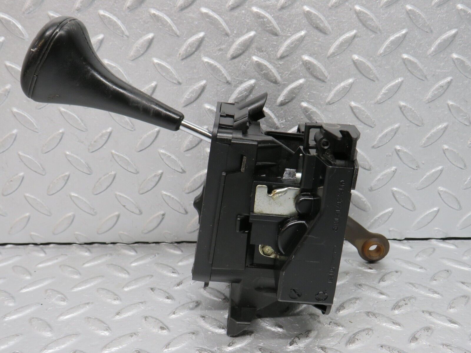38731 Mercedes-Benz W201 190E 2.6L Automatic Gear Selector 1292670637 1242670206
