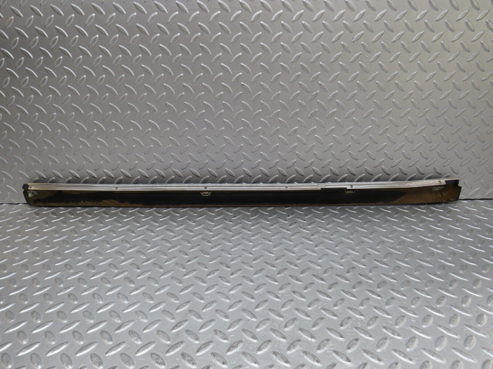 37307 Mercedes-Benz W109 300SEL Rear Left Door Card Top Trim Blue