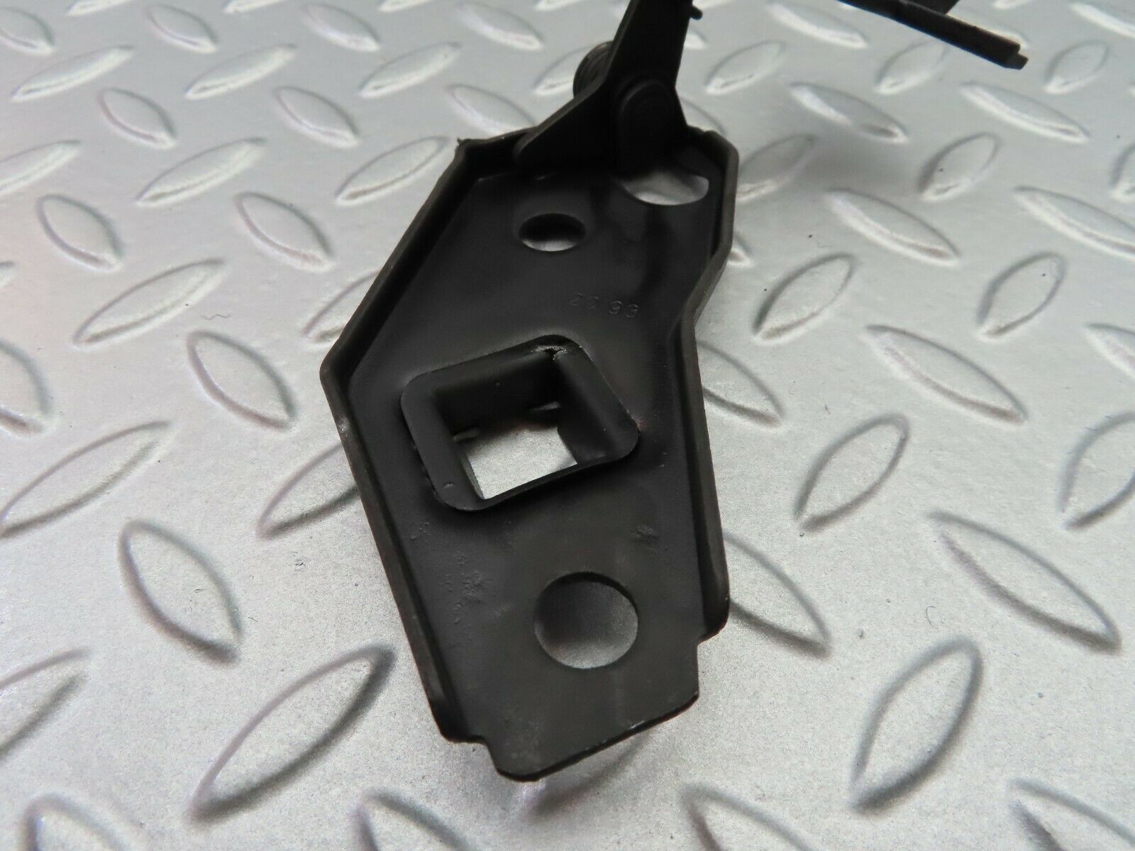 6808 Mercedes-Benz S124 E220 Wagon Hood Release Latch 1248800360