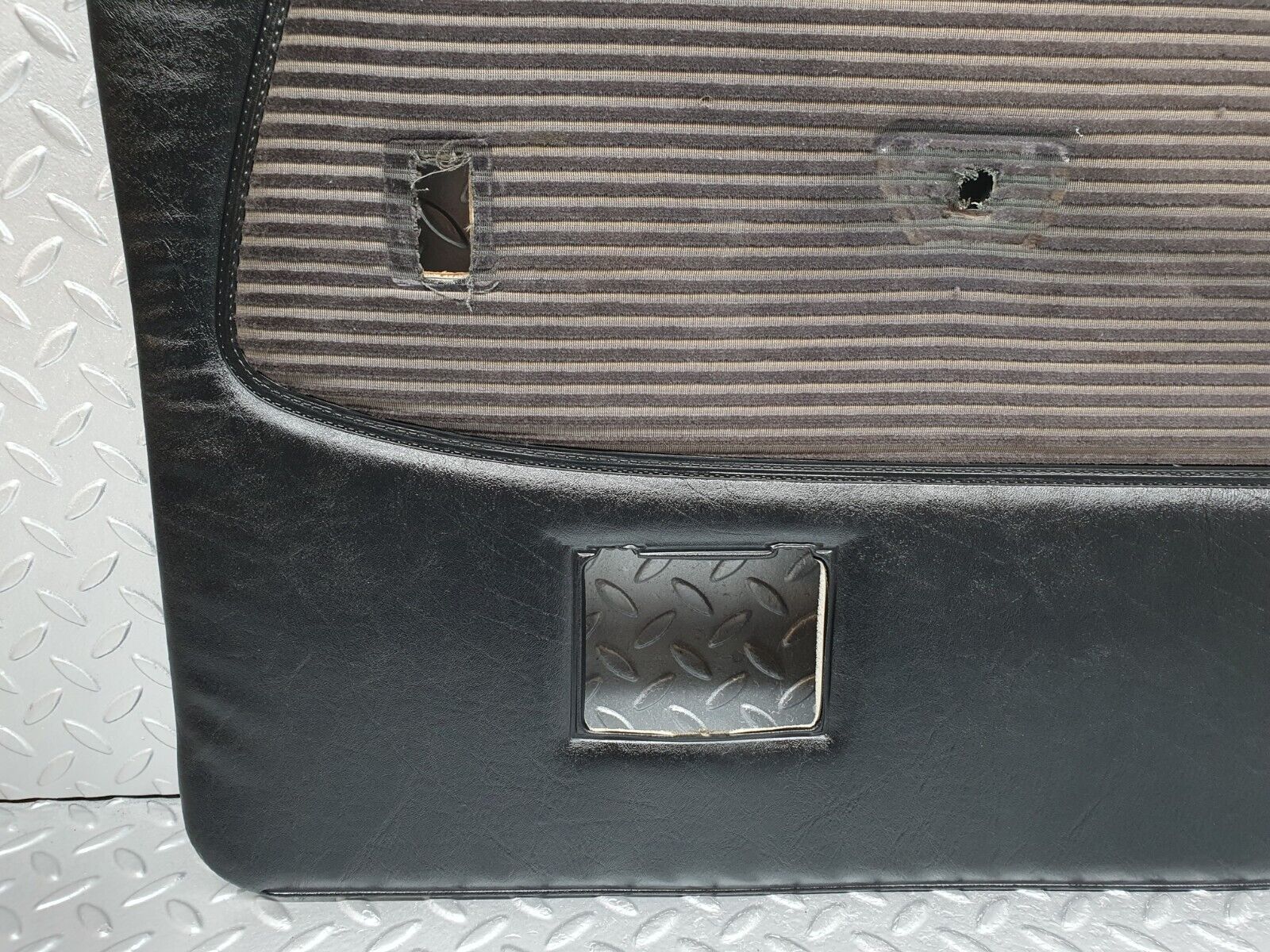 40813 Mercedes-Benz W123 300D Rear Right Door Card Black