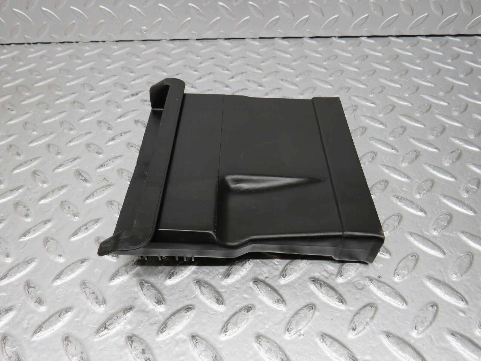 31312 Mercedes-Benz S124 220TE Ventilation Air Duct Under Seat 1248312946